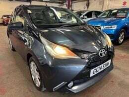 A 2014 TOYOTA AYGO VVT-I X-PRESSION A 2014 TOYOTA AYGO VVT-I X-PRESSION