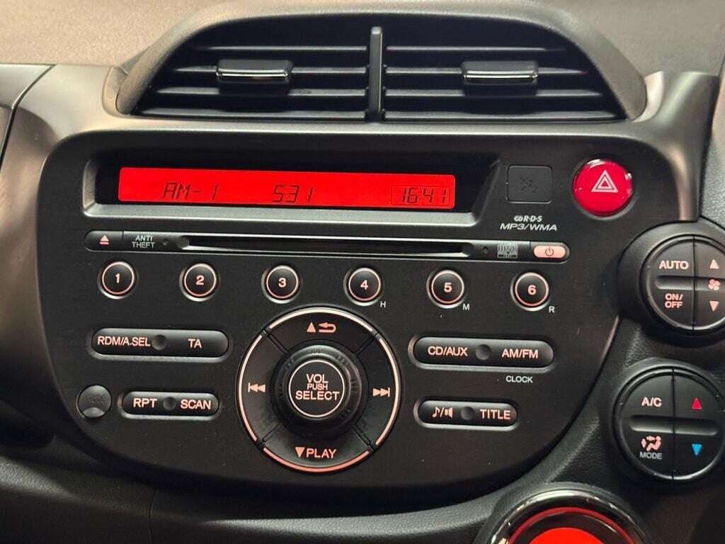 2014 HONDA JAZZ 2014 HONDA JAZZ