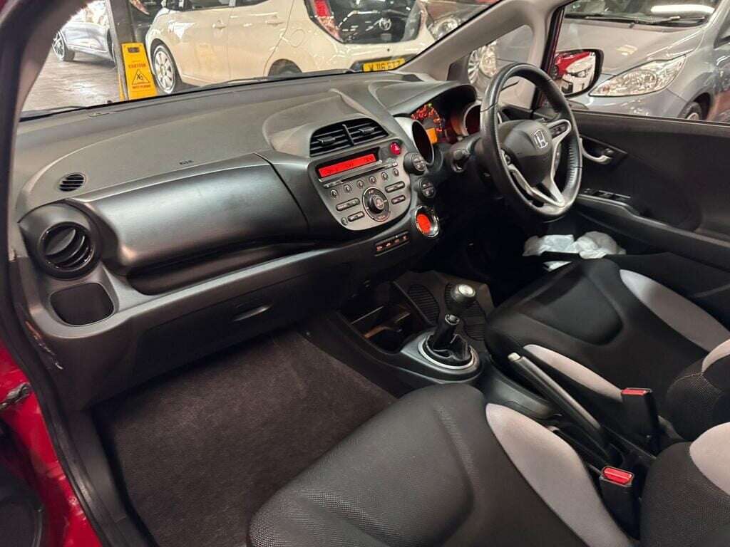 2014 HONDA JAZZ 2014 HONDA JAZZ