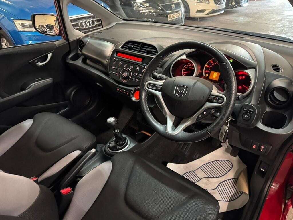 2014 HONDA JAZZ 2014 HONDA JAZZ