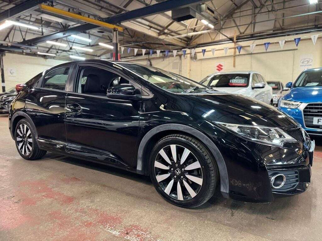 A 2016 HONDA CIVIC I-VTEC SE PLUS NAVI A 2016 HONDA CIVIC I-VTEC SE PLUS NAVI