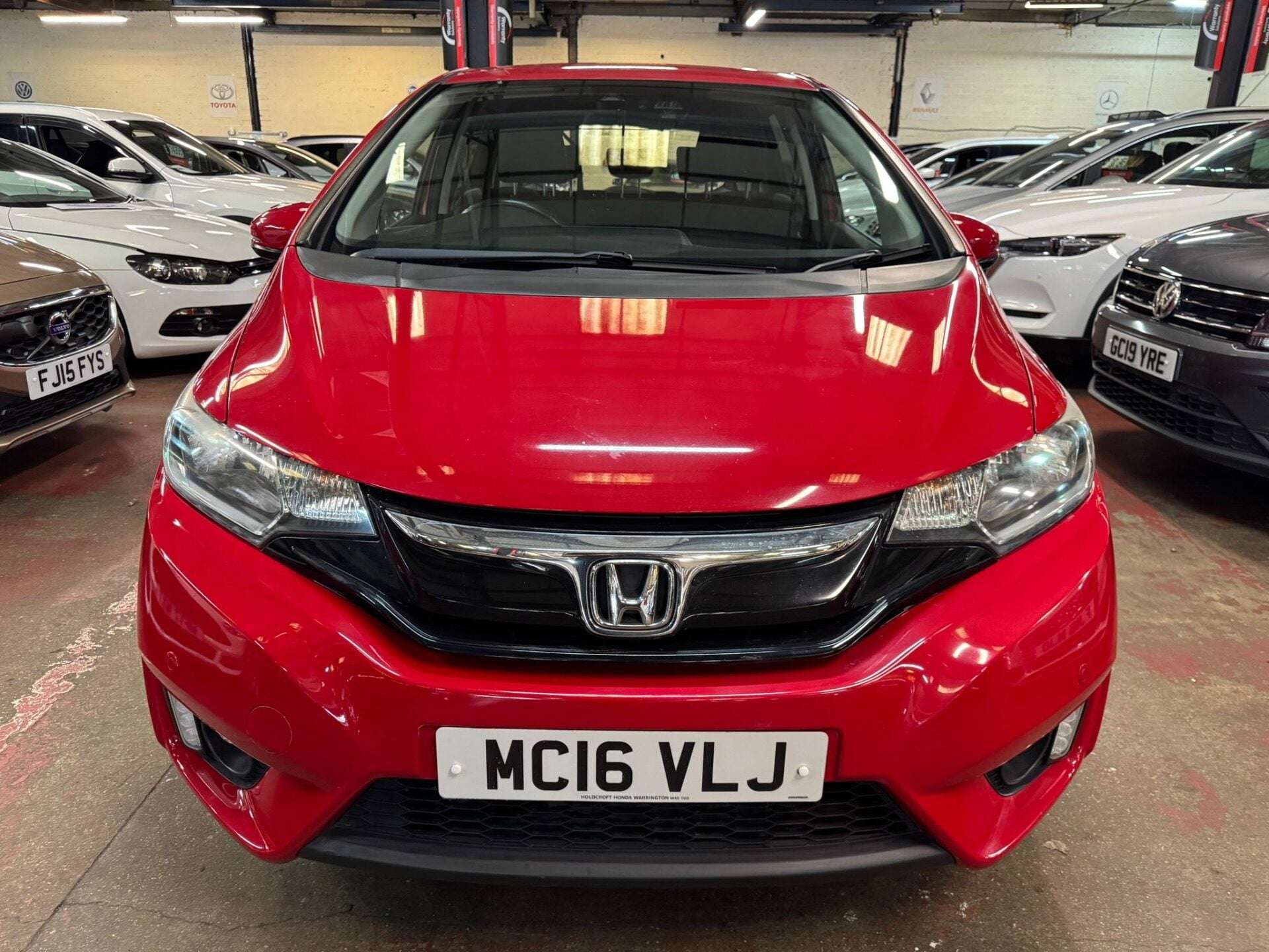A 2016 HONDA JAZZ I-VTEC EX A 2016 HONDA JAZZ I-VTEC EX