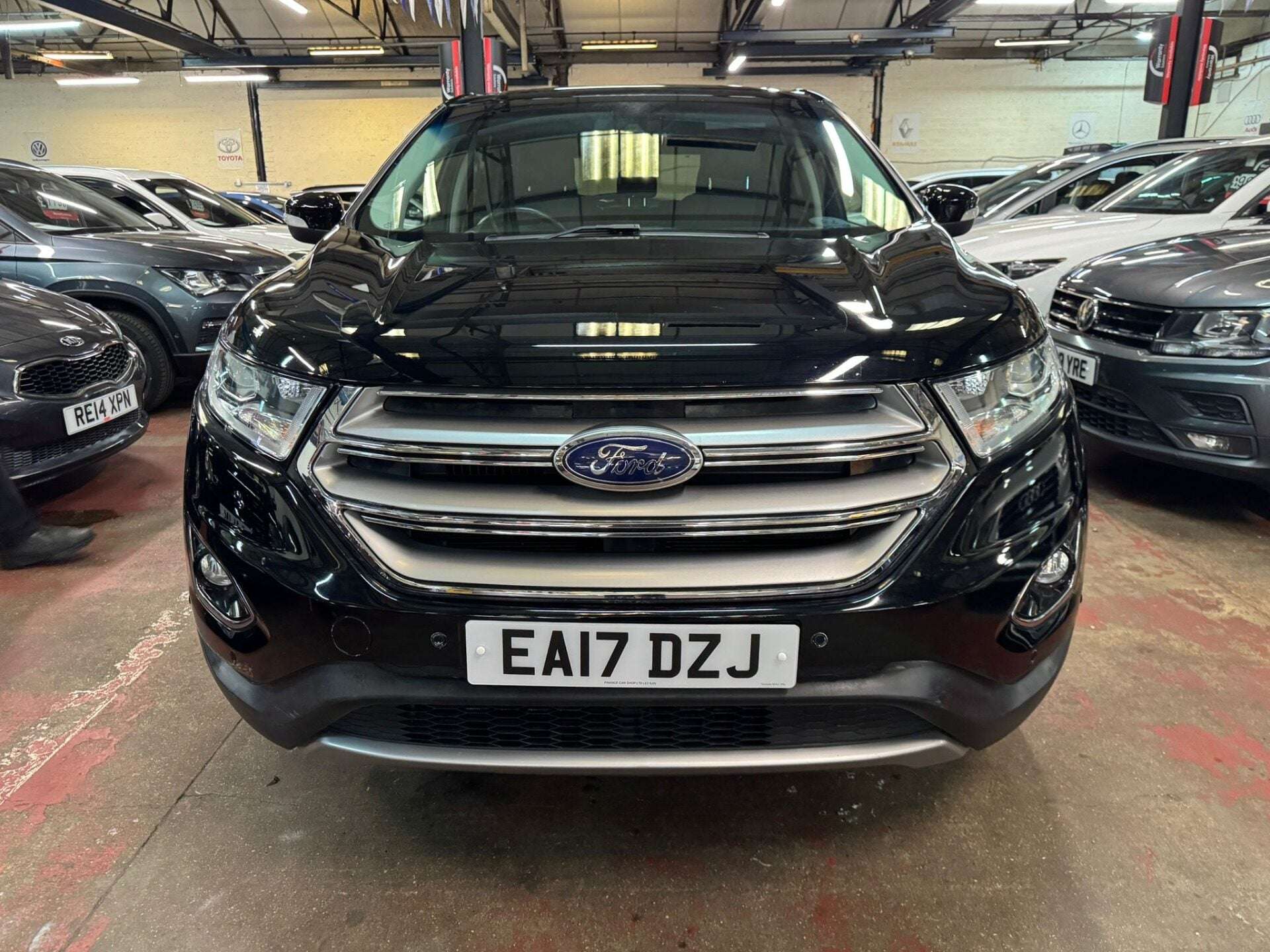 A 2017 FORD EDGE TITANIUM TDCI A 2017 FORD EDGE TITANIUM TDCI