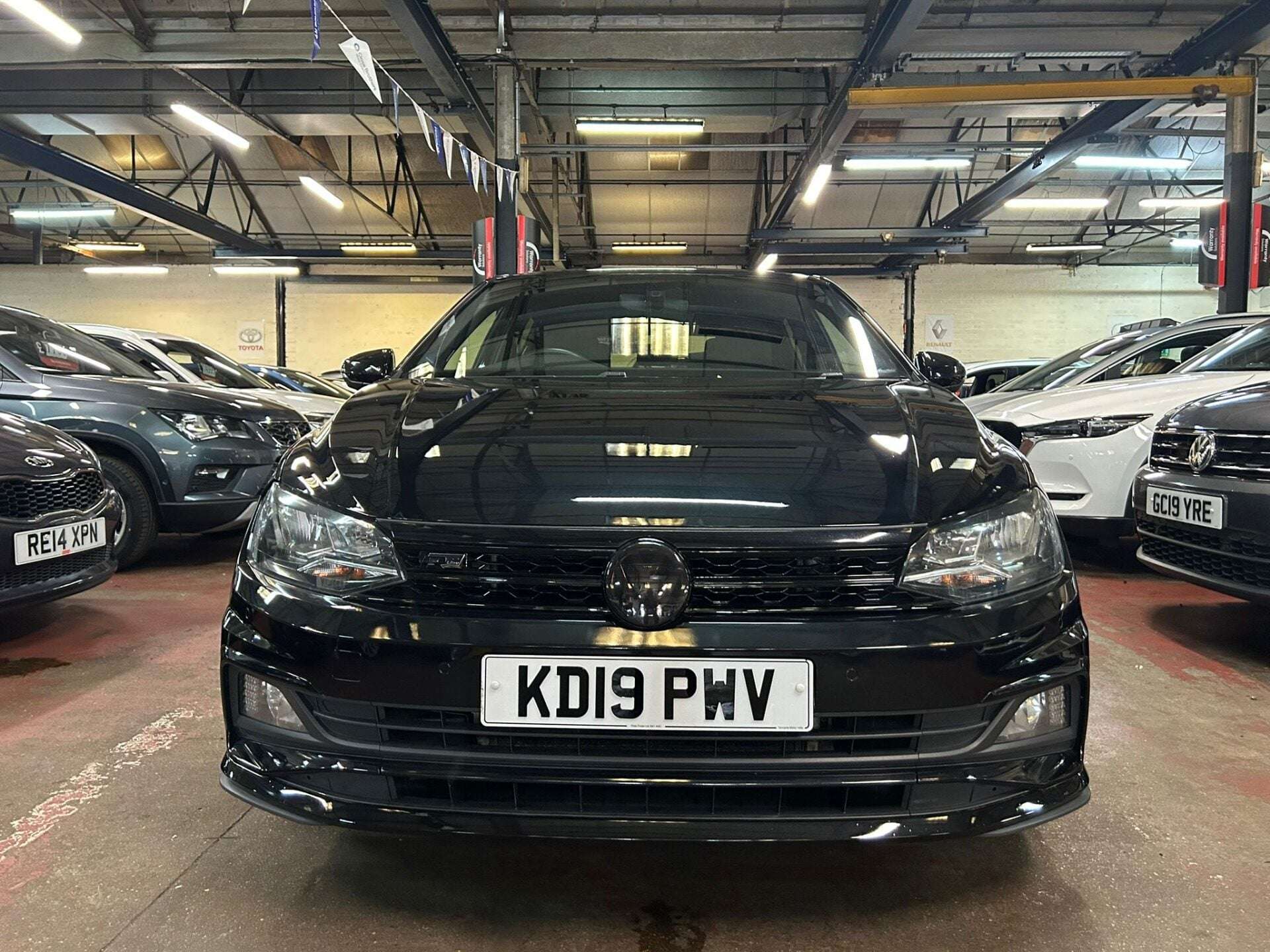A 2019 VOLKSWAGEN POLO R-LINE TSI A 2019 VOLKSWAGEN POLO R-LINE TSI