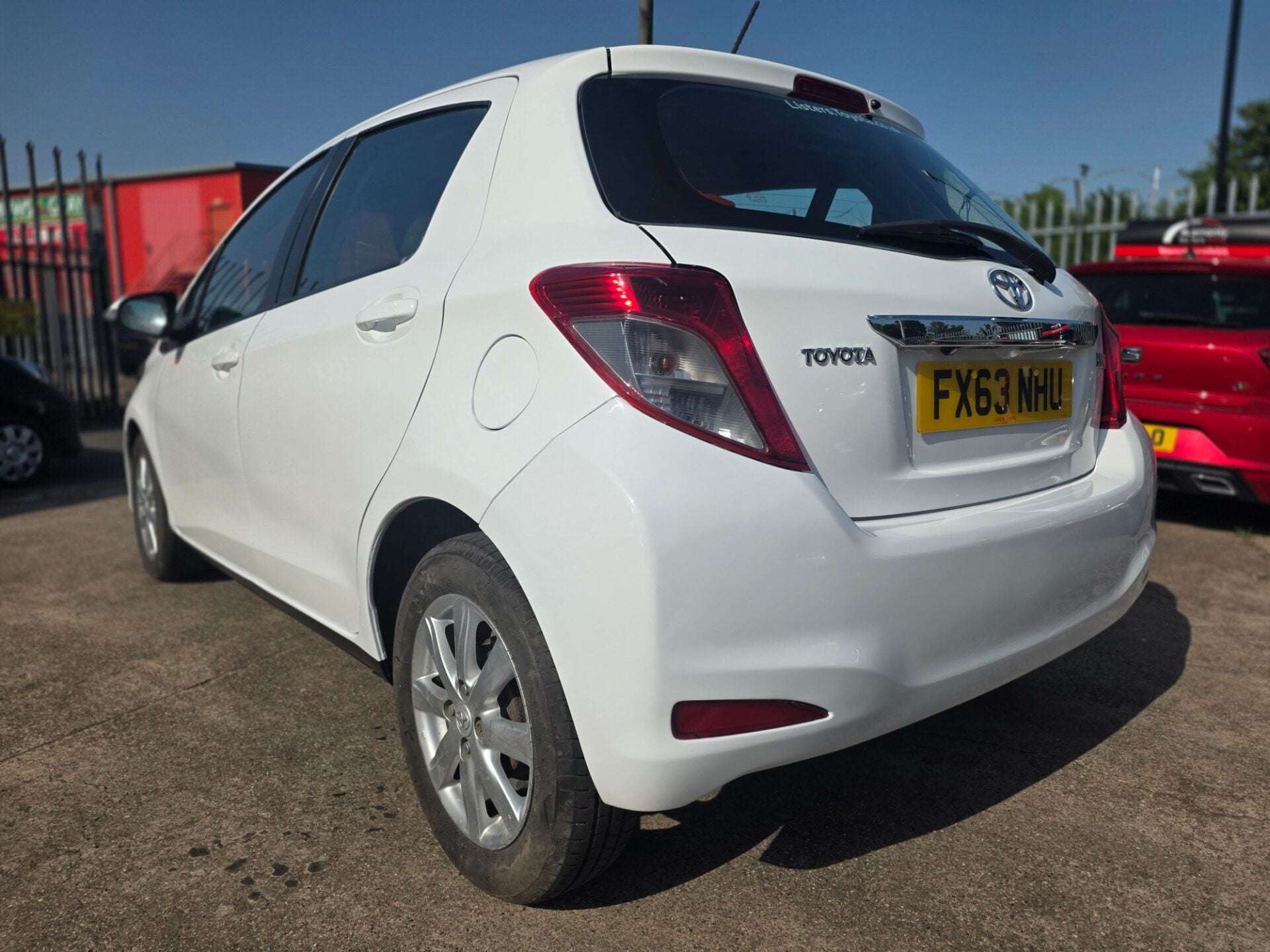 2013 TOYOTA YARIS 2013 TOYOTA YARIS