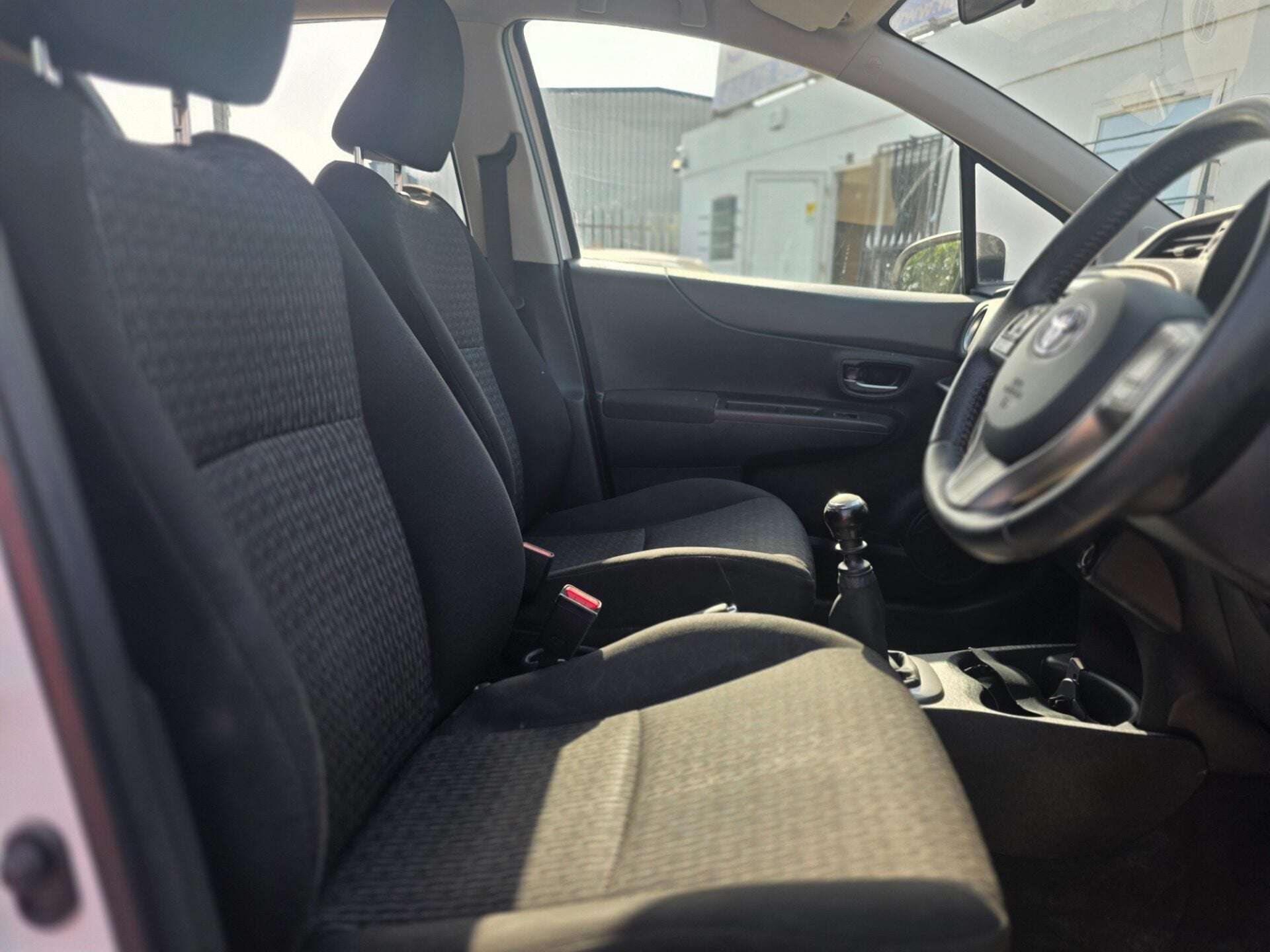 2013 TOYOTA YARIS 2013 TOYOTA YARIS