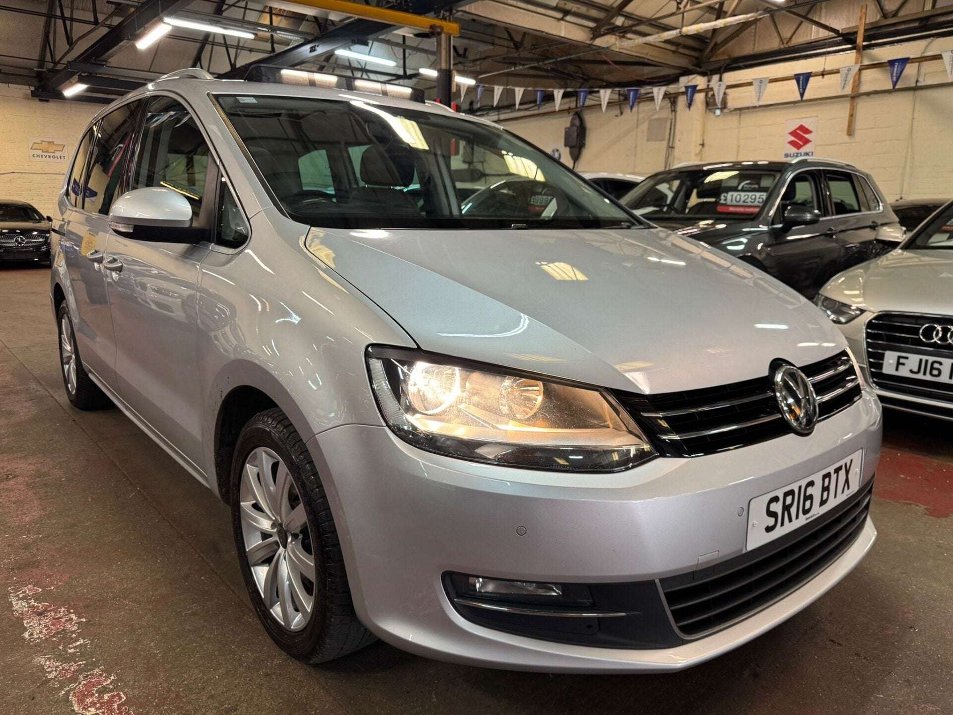 A 2016 VOLKSWAGEN SHARAN SEL TDI BLUEMOTION TECHNOLOGY DSG A 2016 VOLKSWAGEN SHARAN SEL TDI BLUEMOTION TECHNOLOGY DSG