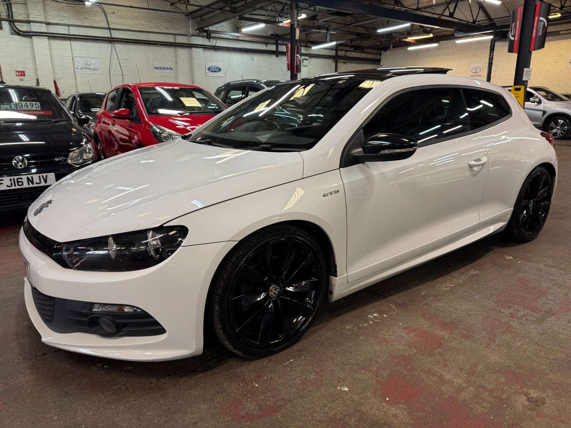 A 2014 VOLKSWAGEN SCIROCCO GTS TDI A 2014 VOLKSWAGEN SCIROCCO GTS TDI