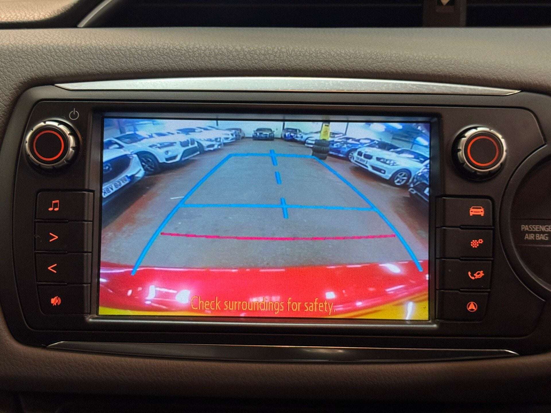 2016 TOYOTA YARIS 2016 TOYOTA YARIS