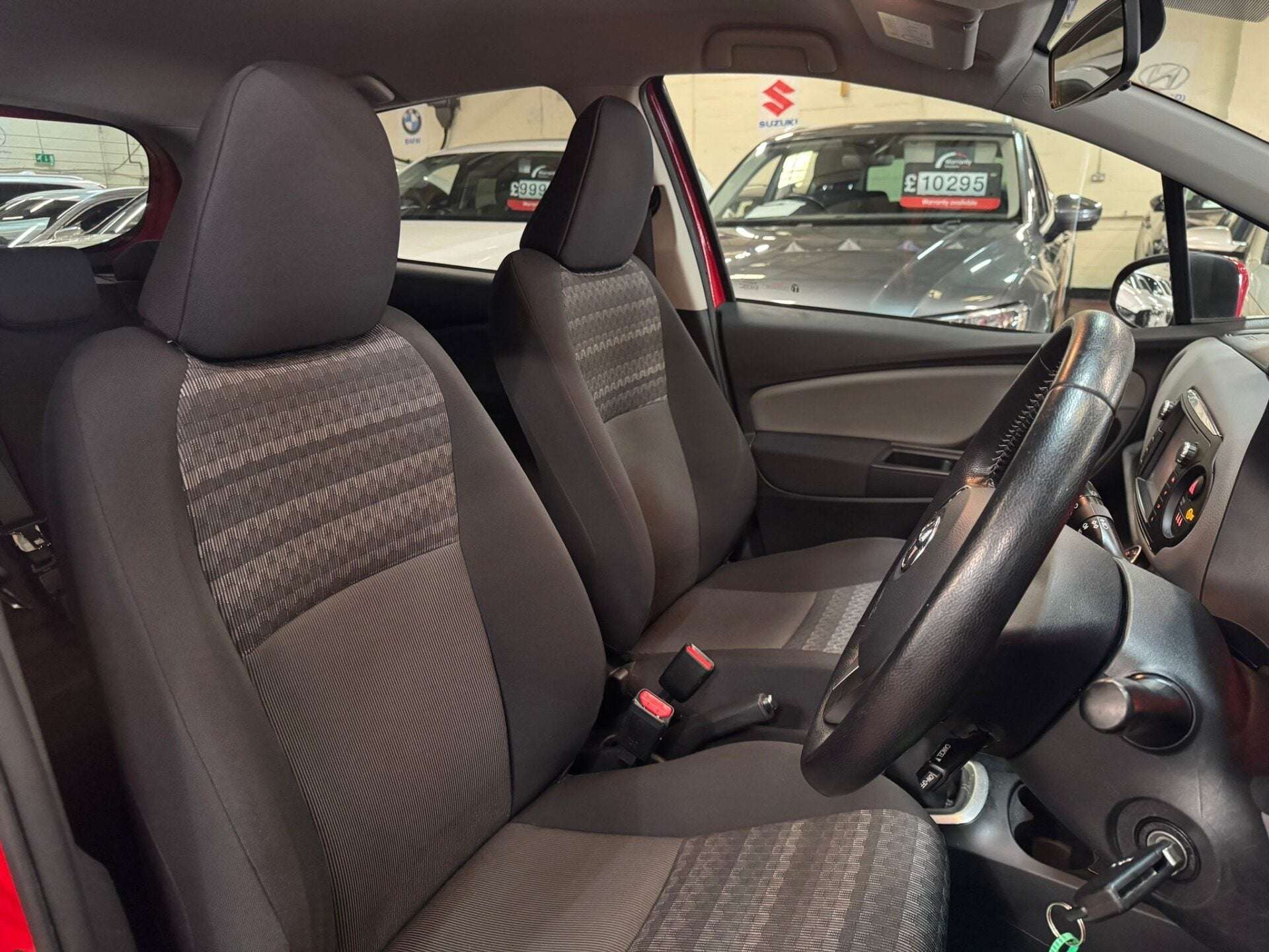 2016 TOYOTA YARIS 2016 TOYOTA YARIS