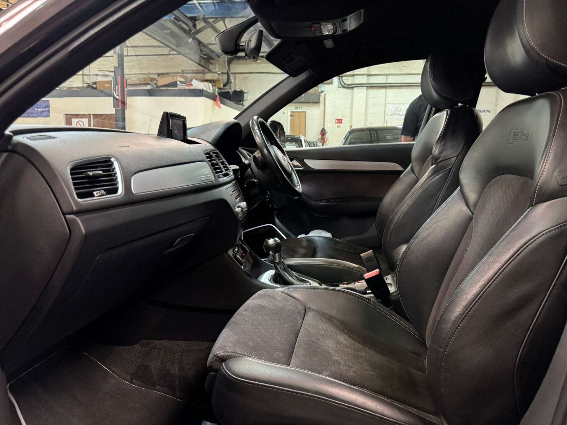2016 AUDI Q3 2016 AUDI Q3