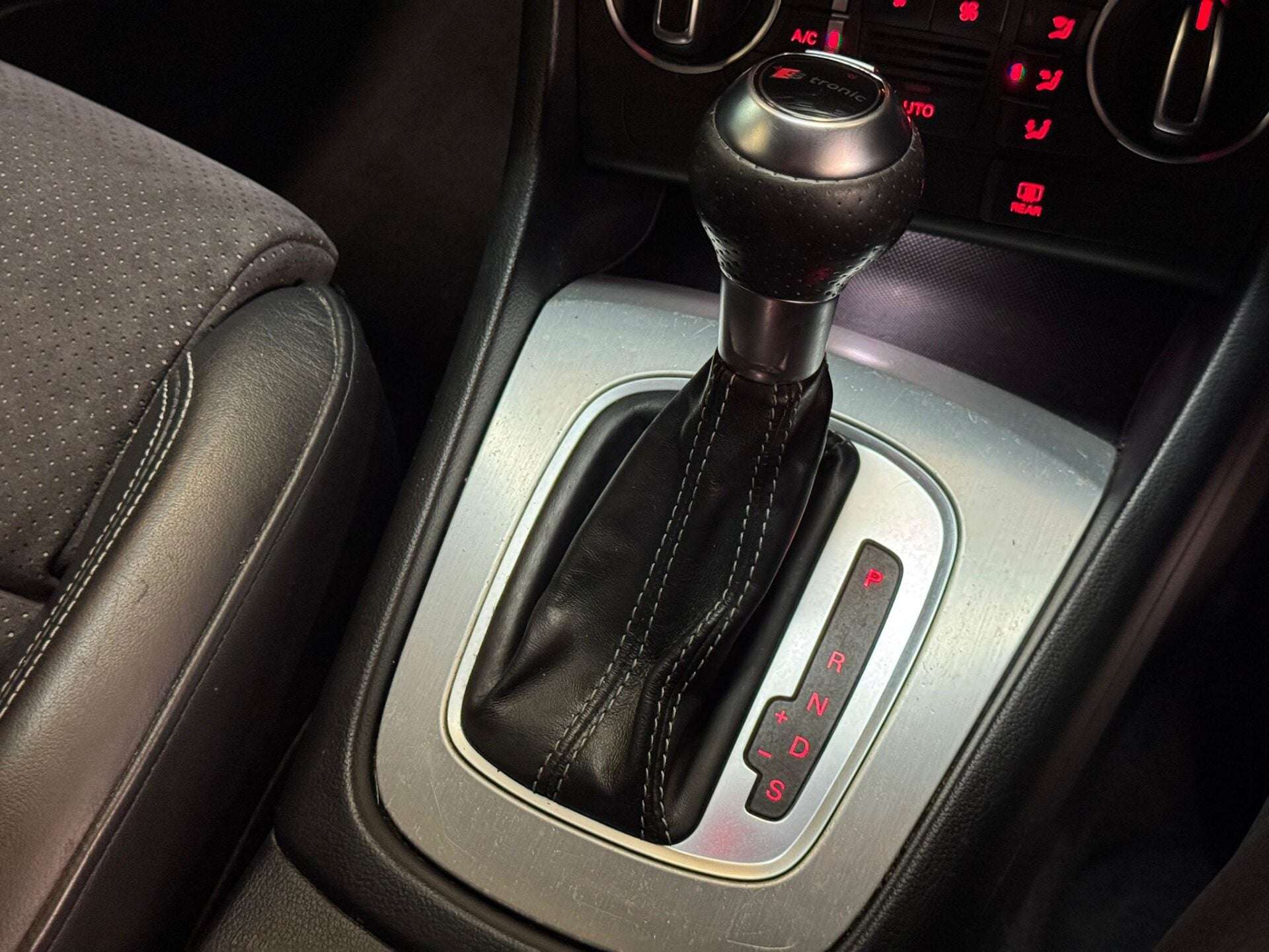 2016 AUDI Q3 2016 AUDI Q3