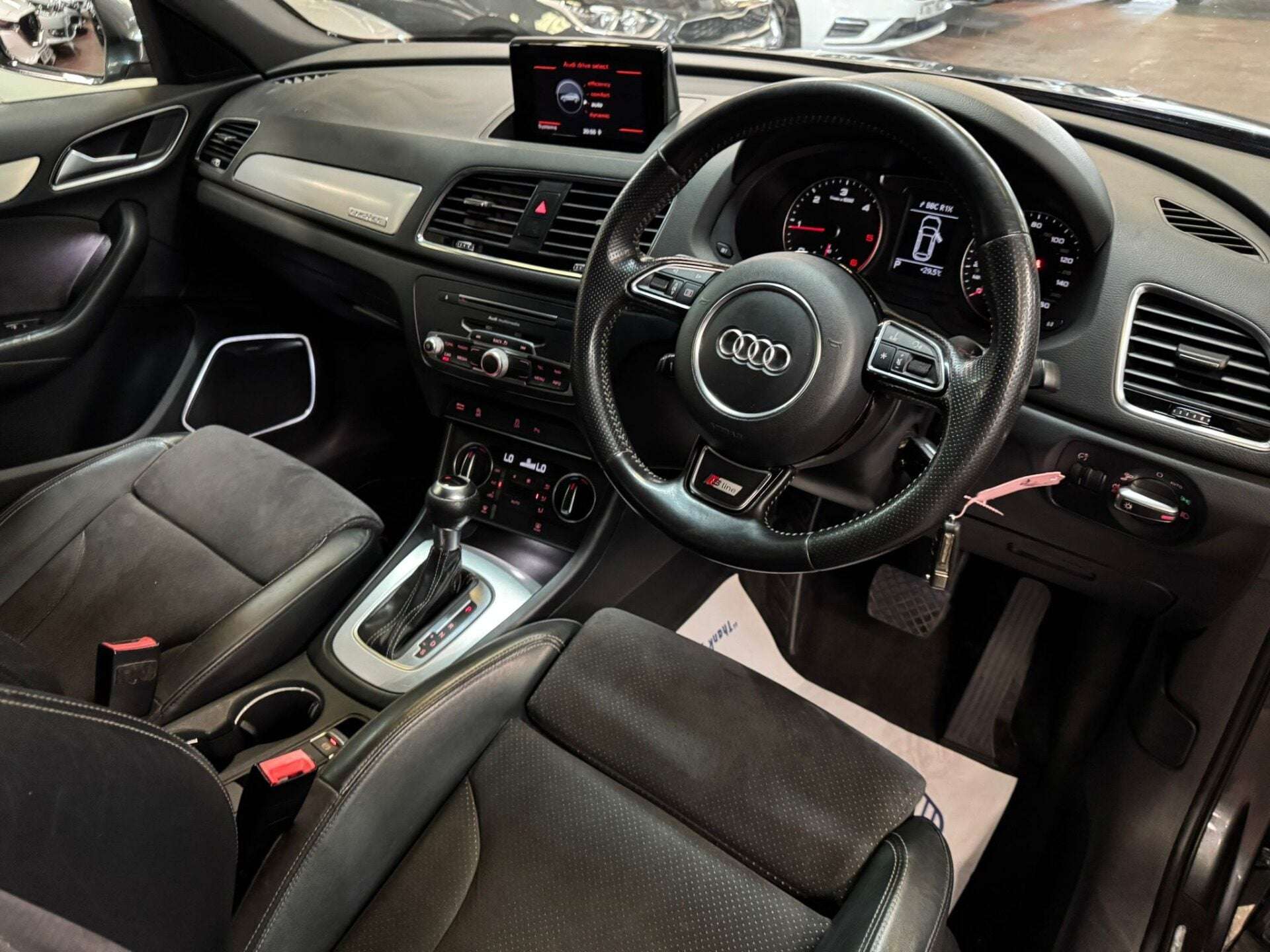 2016 AUDI Q3 2016 AUDI Q3