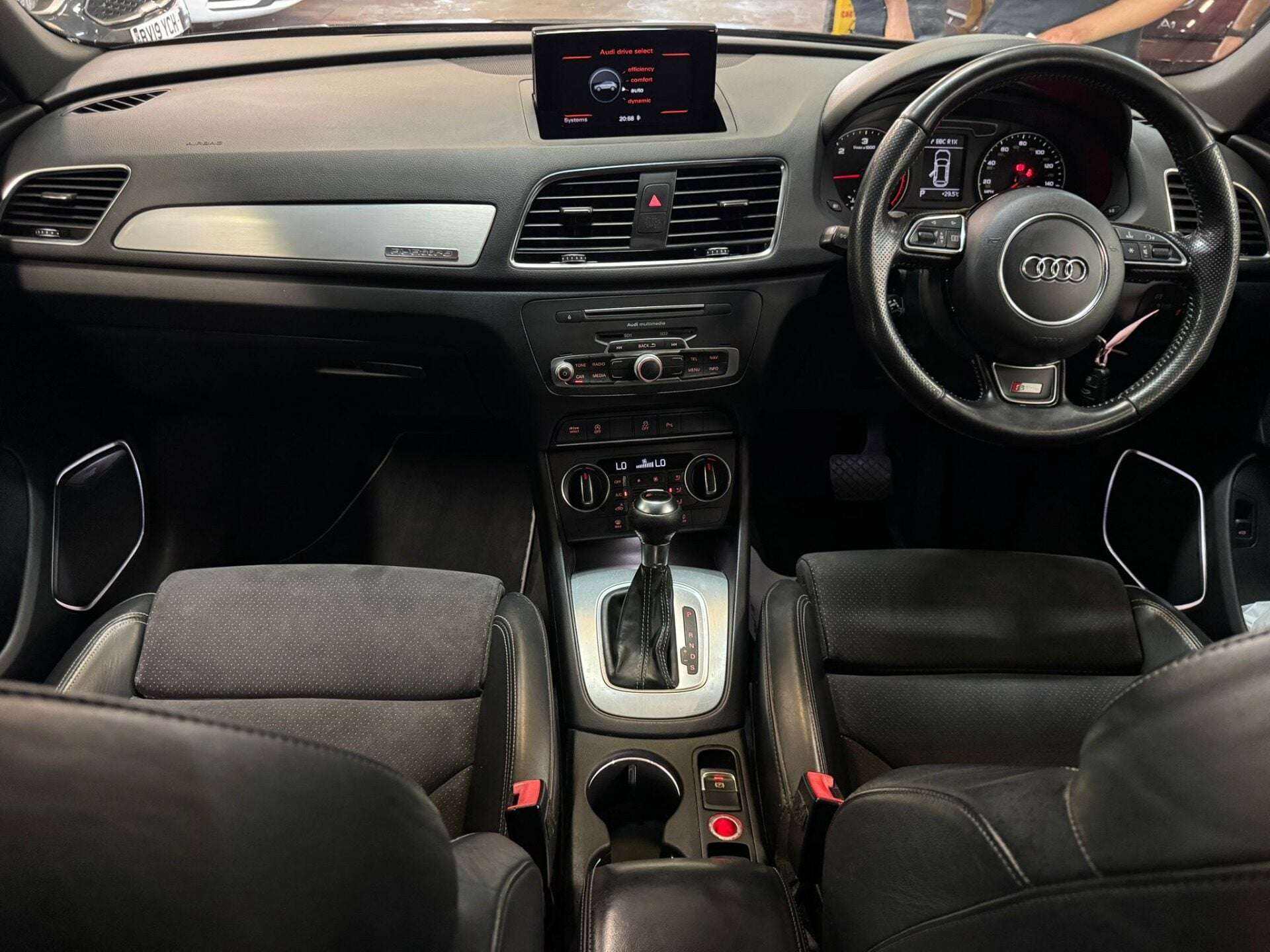 2016 AUDI Q3 2016 AUDI Q3