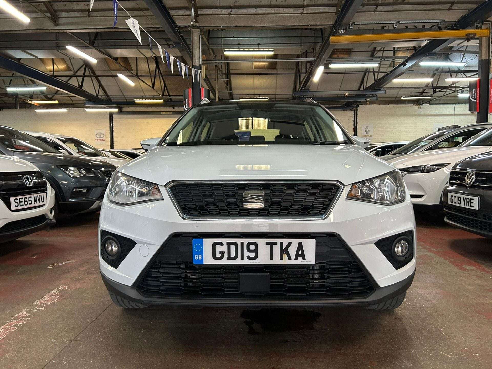 A 2019 SEAT ARONA TSI SE TECHNOLOGY A 2019 SEAT ARONA TSI SE TECHNOLOGY