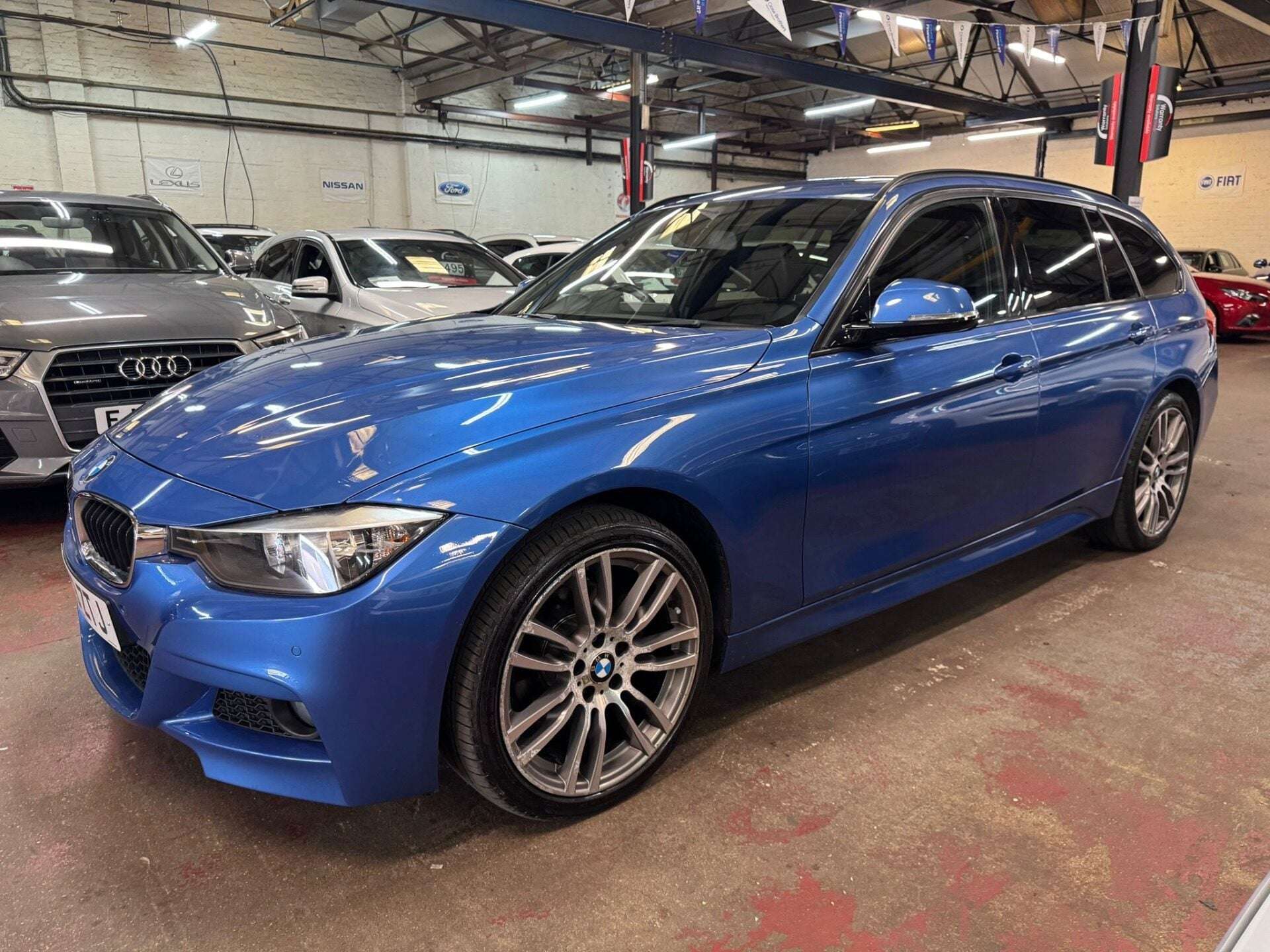 A 2013 BMW 3 SERIES 320D XDRIVE M SPORT TOURING A 2013 BMW 3 SERIES 320D XDRIVE M SPORT TOURING