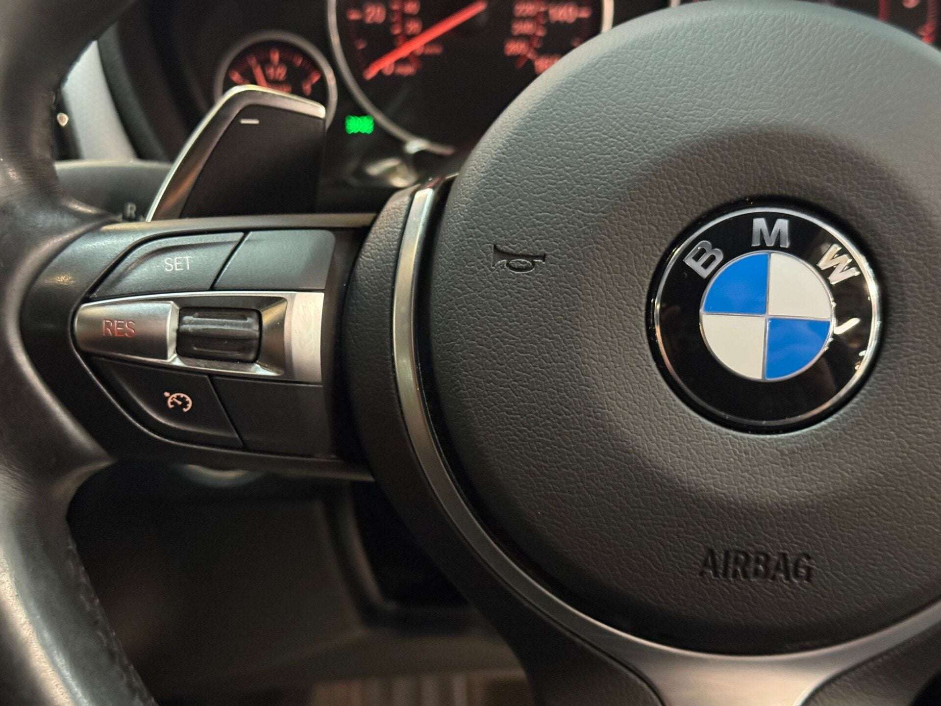 2013 BMW 3 SERIES 2013 BMW 3 SERIES