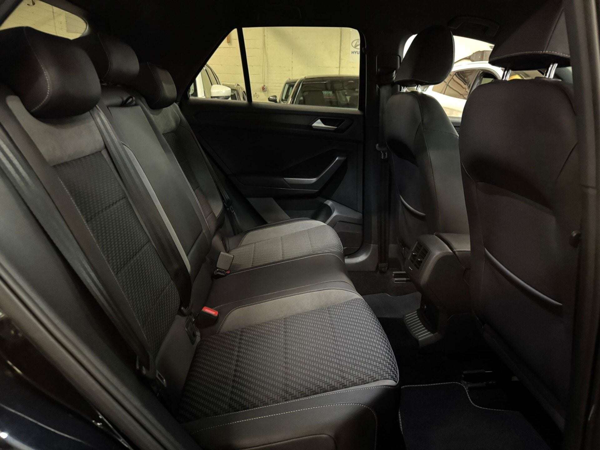 2019 VOLKSWAGEN T-ROC 2019 VOLKSWAGEN T-ROC