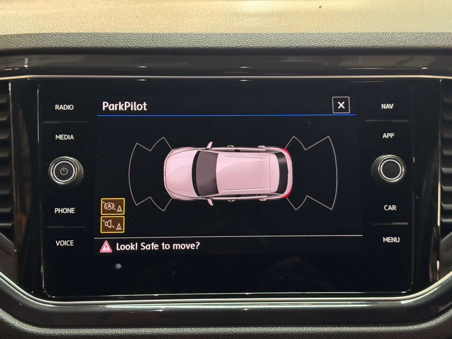 2019 VOLKSWAGEN T-ROC 2019 VOLKSWAGEN T-ROC