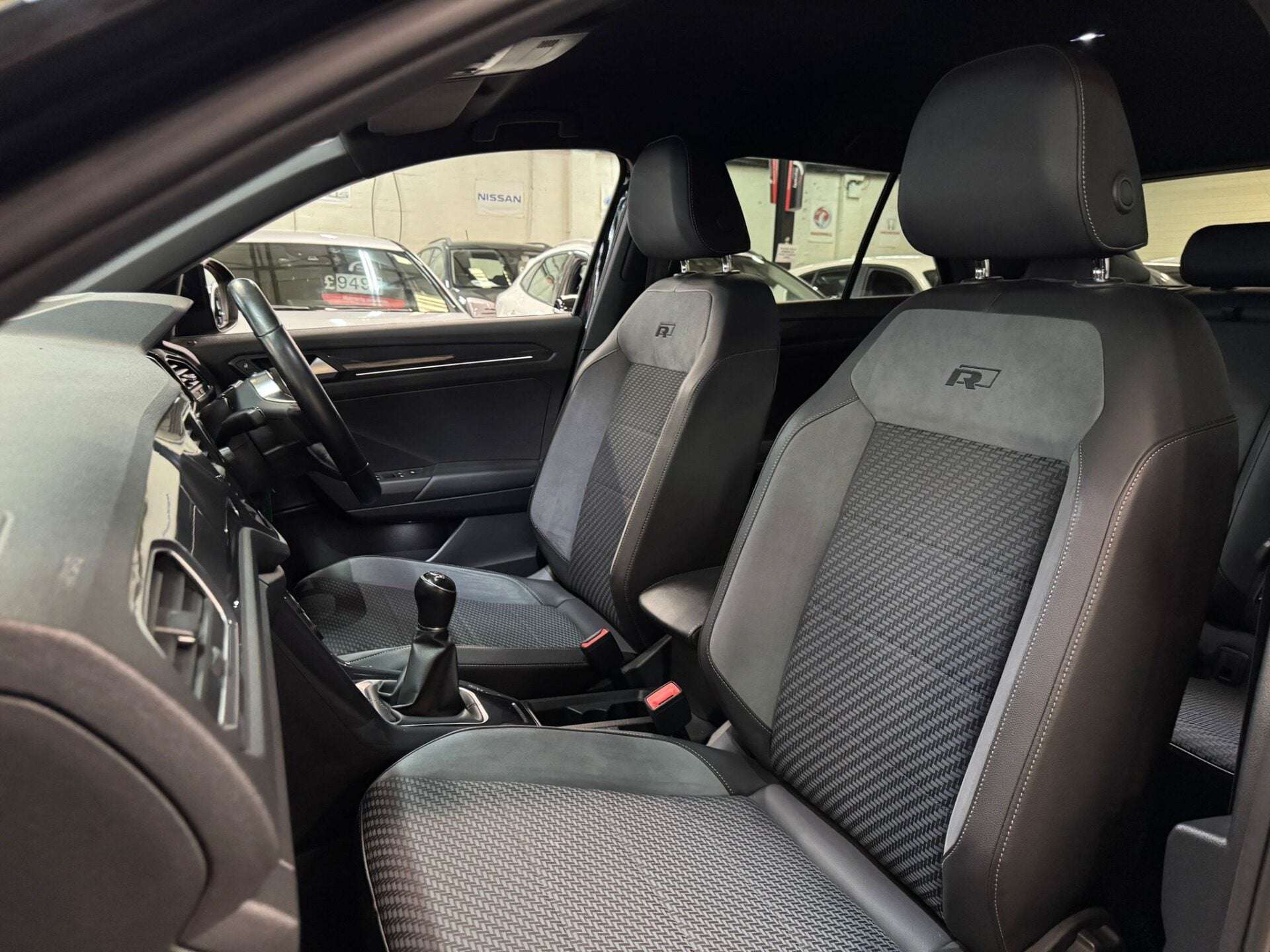 2019 VOLKSWAGEN T-ROC 2019 VOLKSWAGEN T-ROC