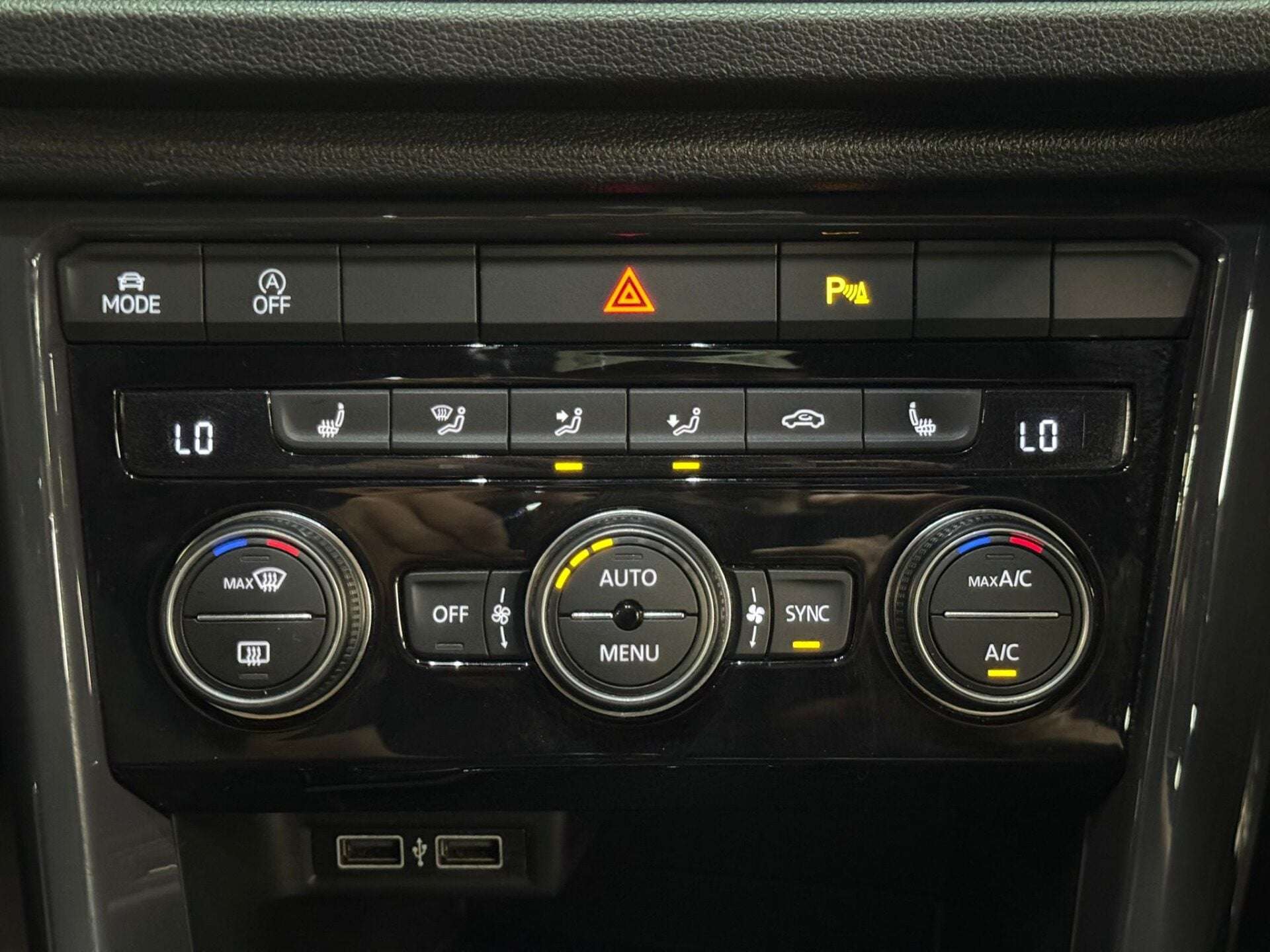 2019 VOLKSWAGEN T-ROC 2019 VOLKSWAGEN T-ROC