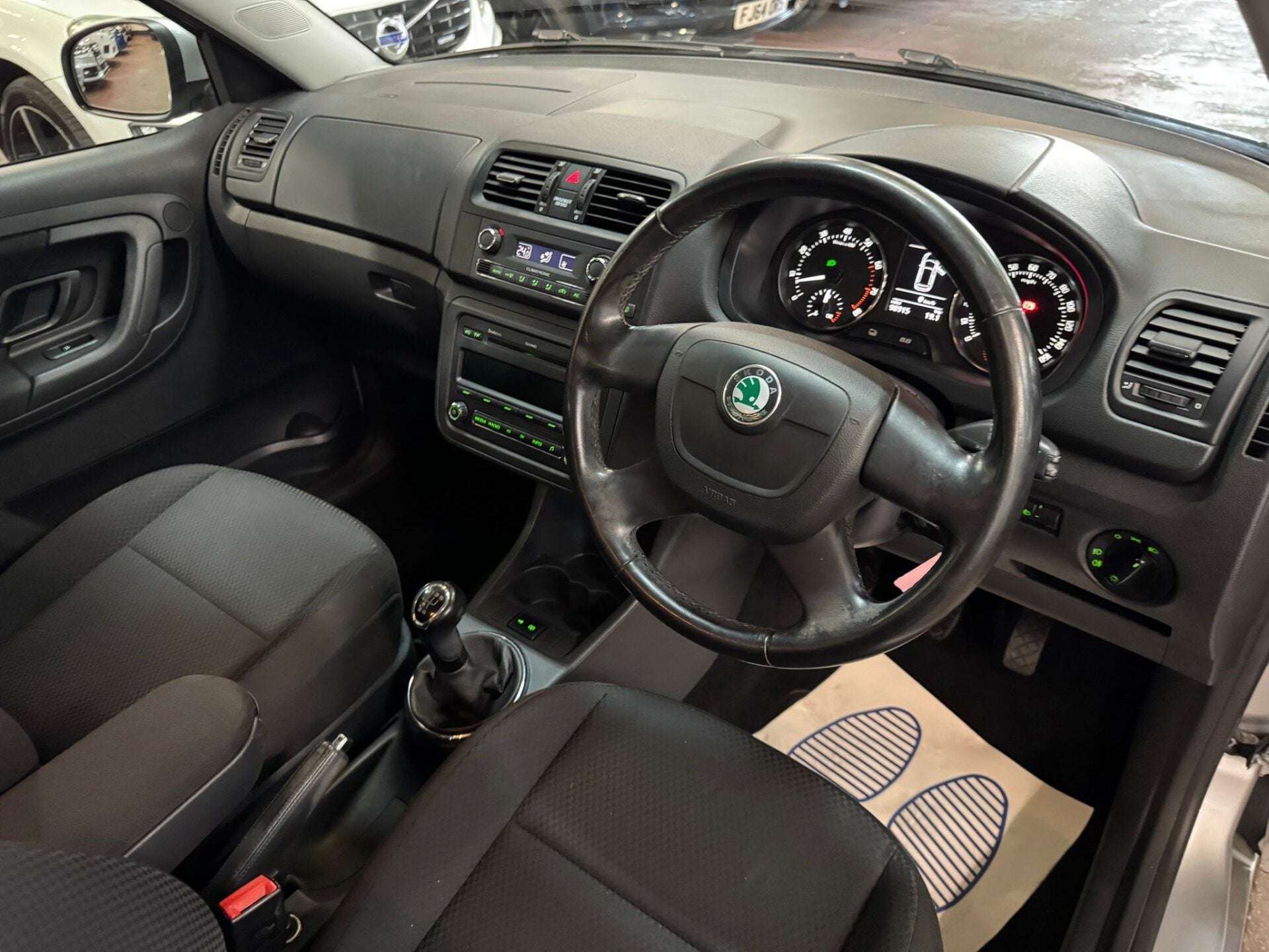 2012 SKODA FABIA 2012 SKODA FABIA