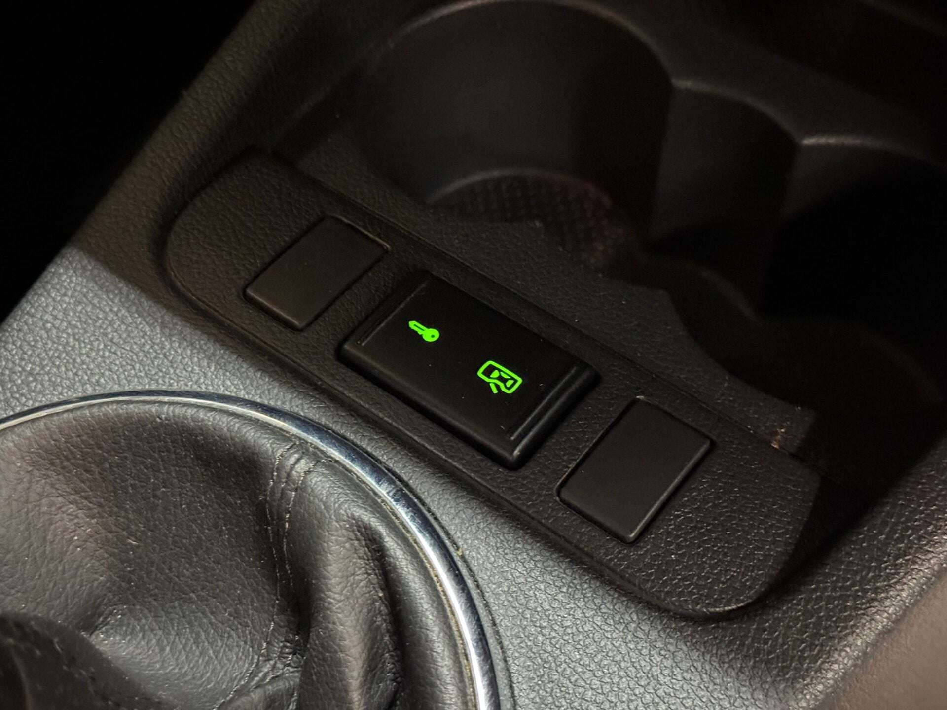 2012 SKODA FABIA 2012 SKODA FABIA