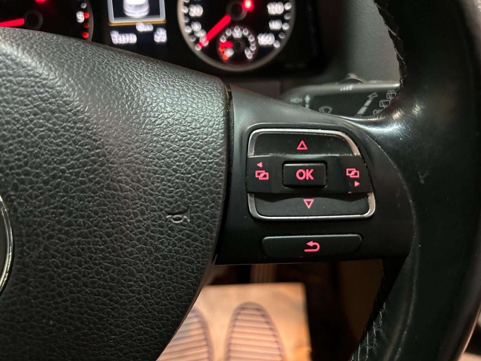 2016 VOLKSWAGEN TIGUAN 2016 VOLKSWAGEN TIGUAN