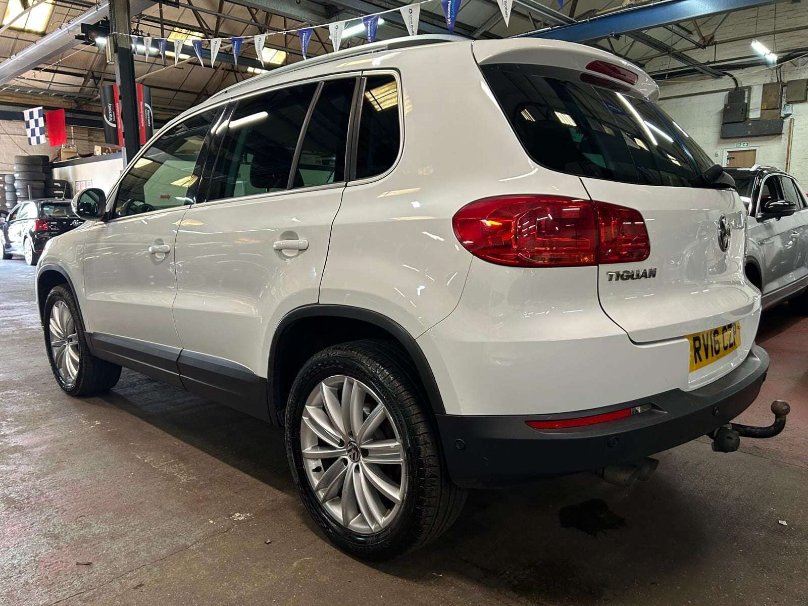 2016 VOLKSWAGEN TIGUAN 2016 VOLKSWAGEN TIGUAN