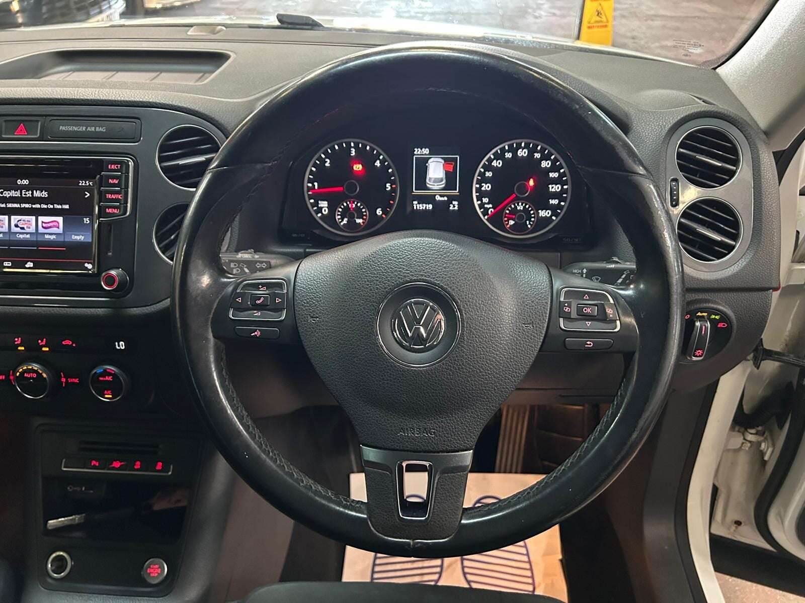 2016 VOLKSWAGEN TIGUAN 2016 VOLKSWAGEN TIGUAN