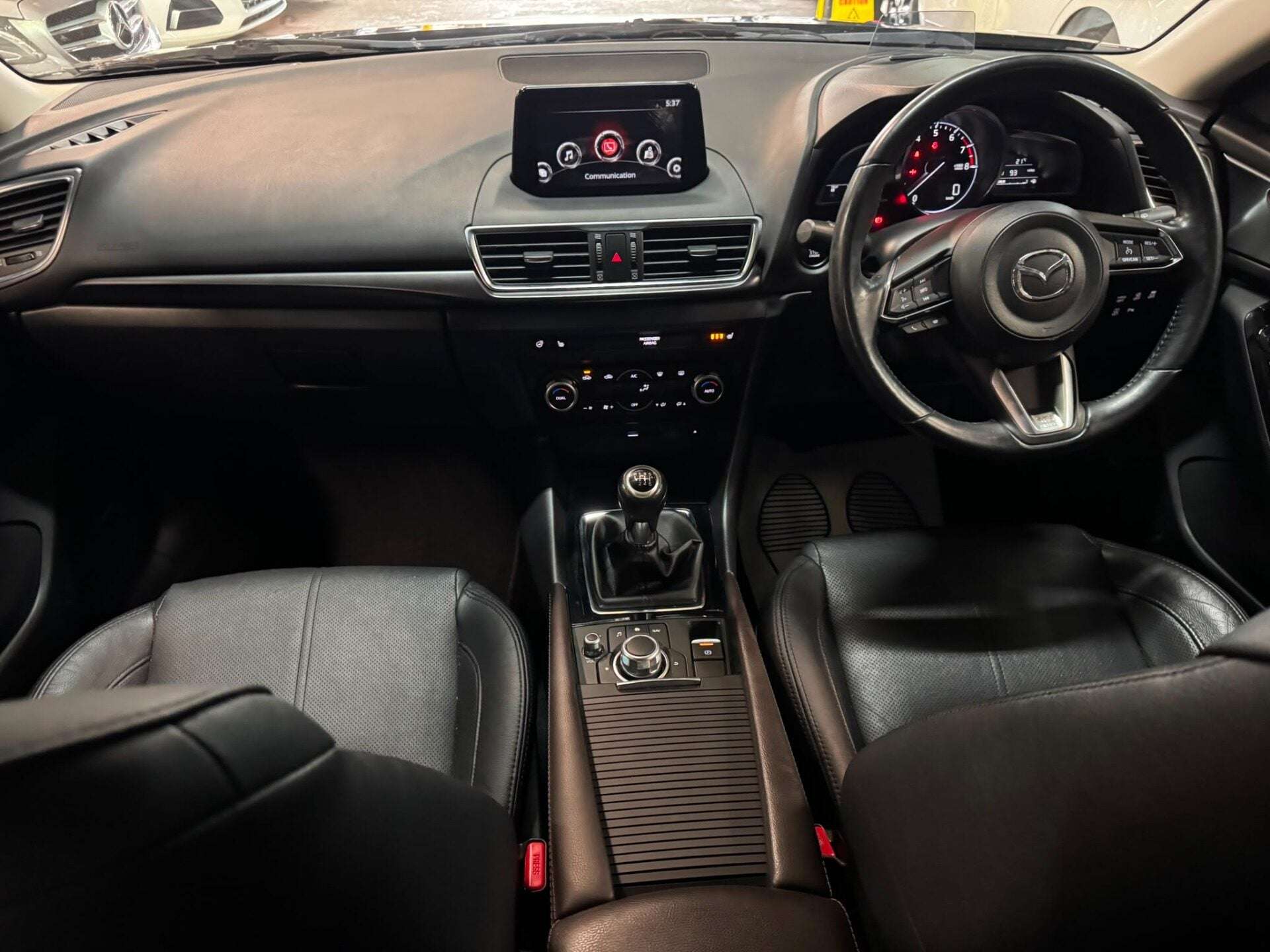 2018 MAZDA 3 2018 MAZDA 3
