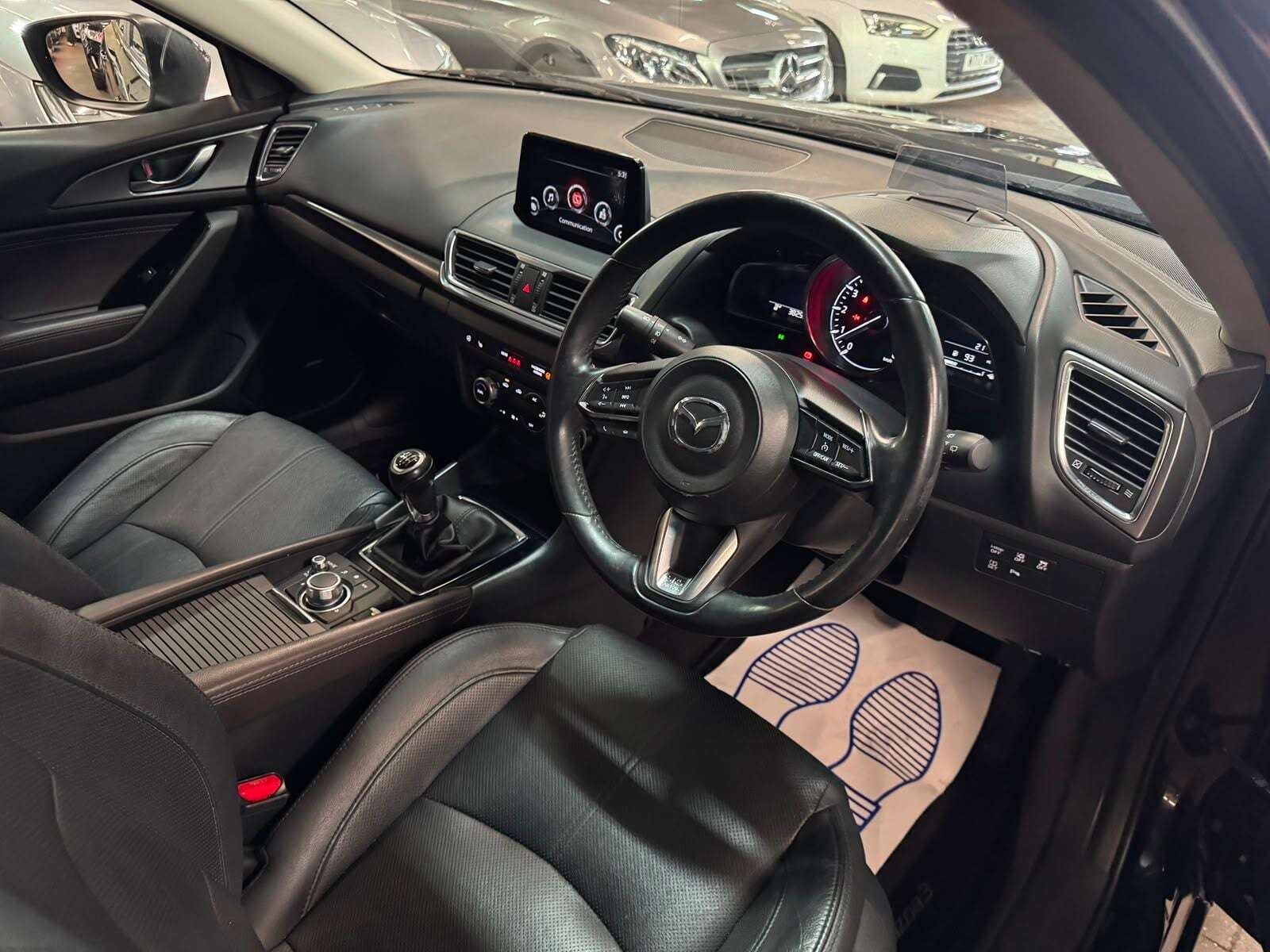 2018 MAZDA 3 2018 MAZDA 3