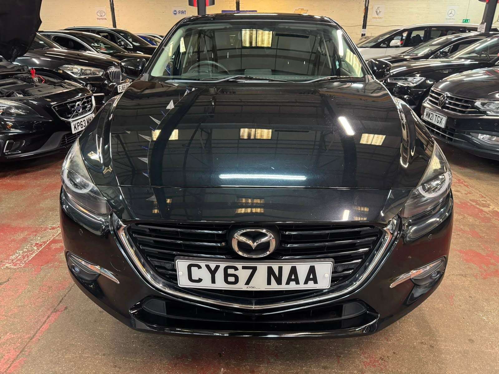 A 2018 MAZDA 3 SPORT NAV A 2018 MAZDA 3 SPORT NAV