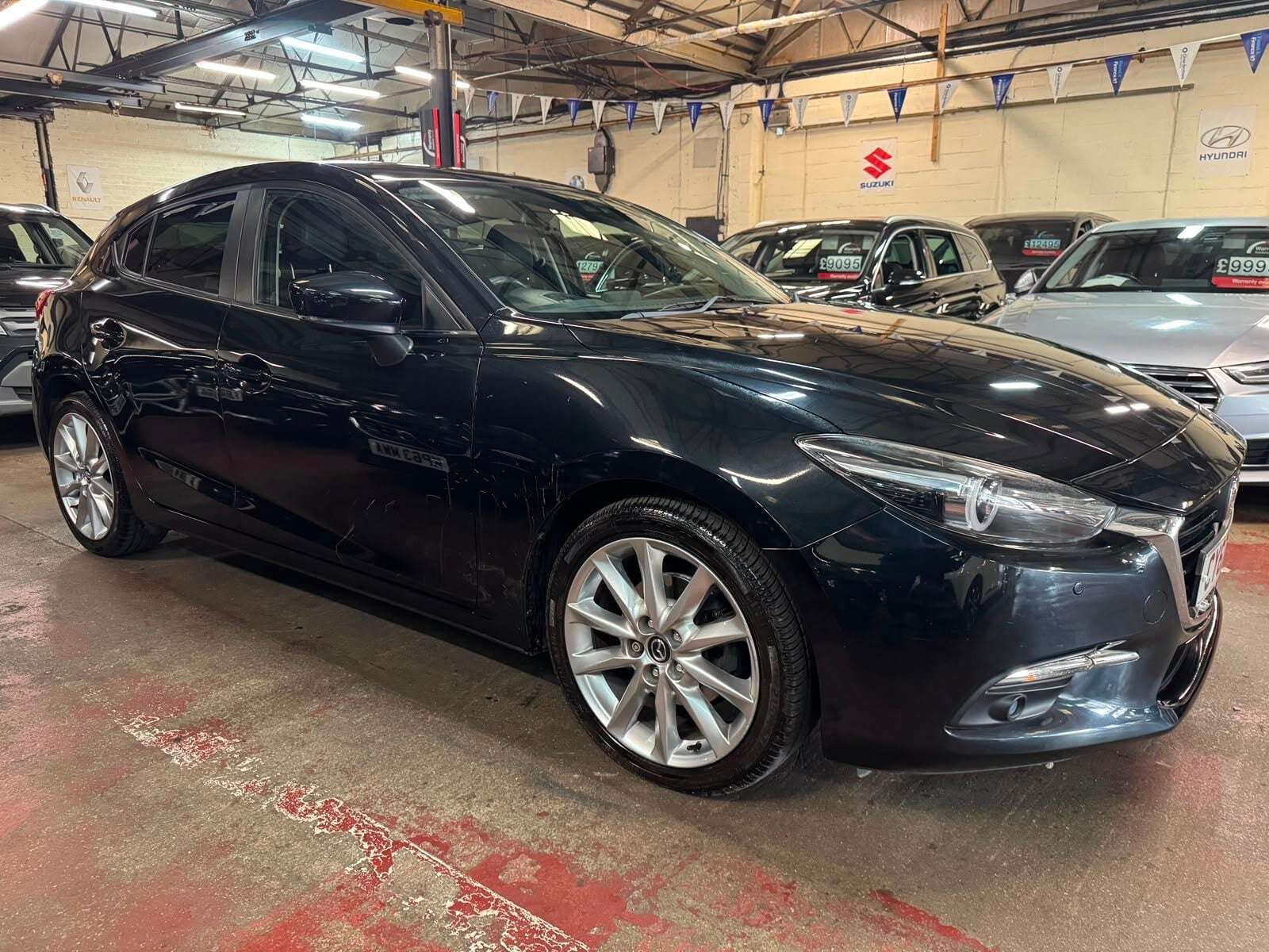 A 2018 MAZDA 3 SPORT NAV A 2018 MAZDA 3 SPORT NAV