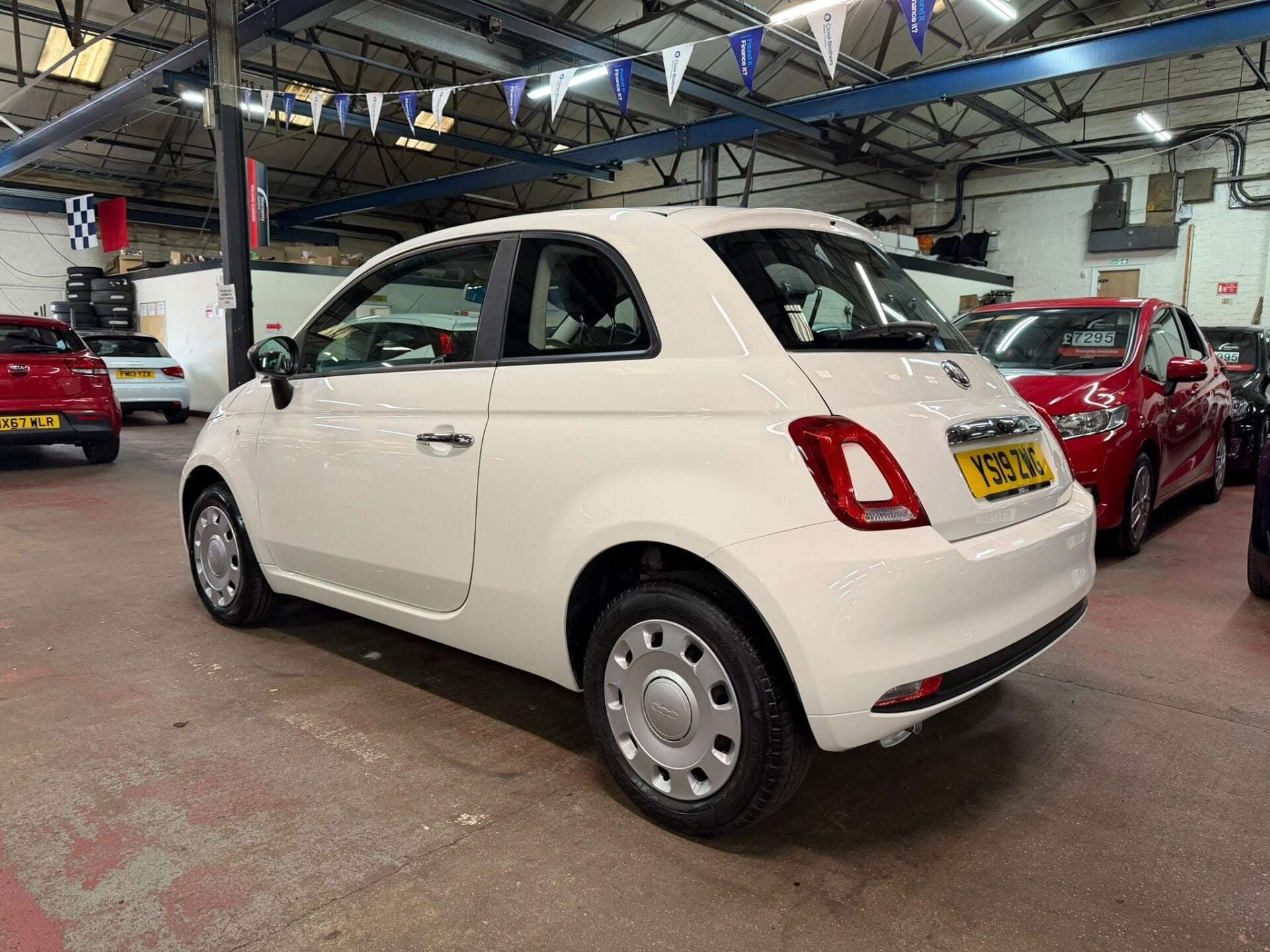2019 FIAT 500 2019 FIAT 500