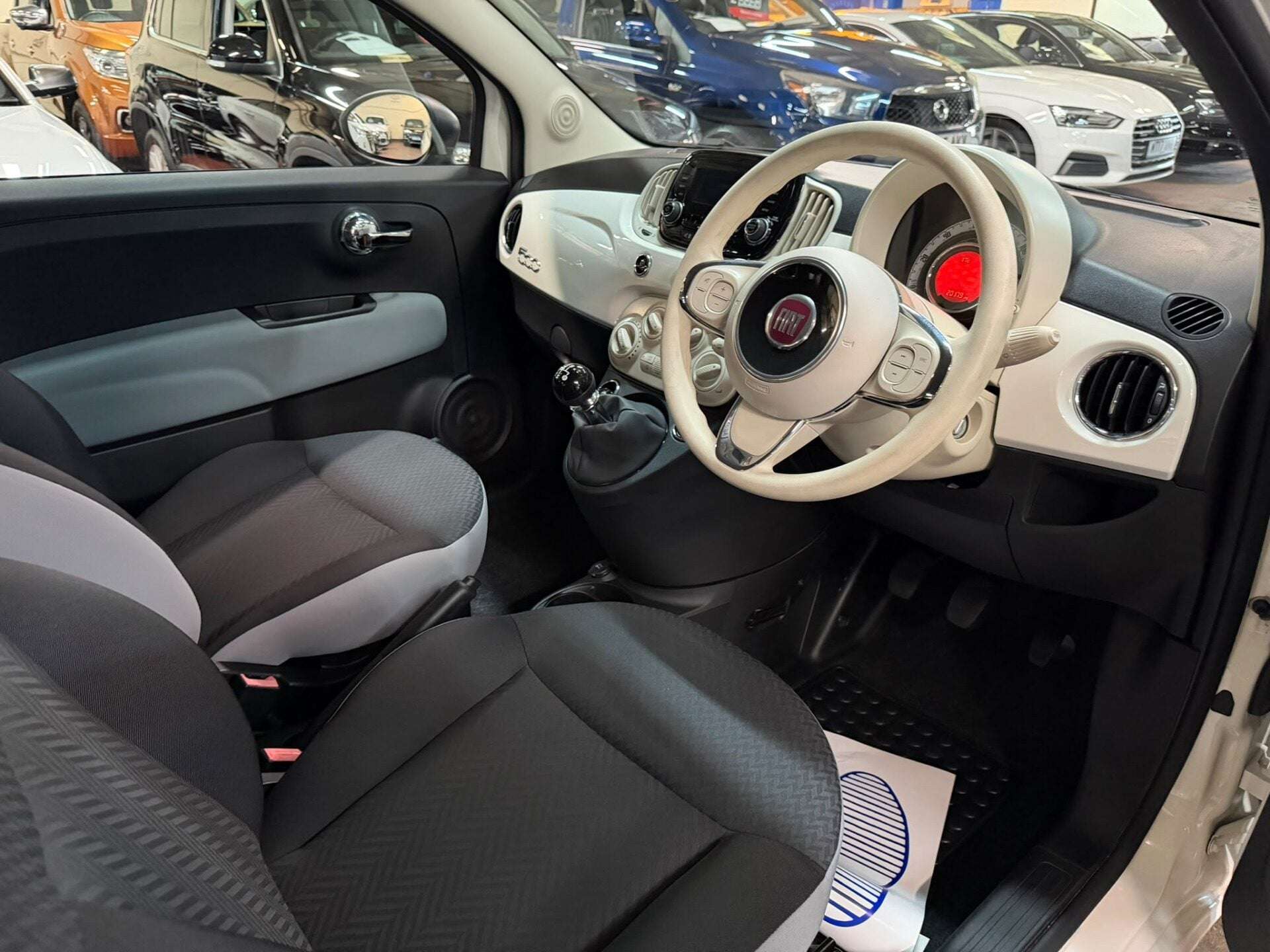 2019 FIAT 500 2019 FIAT 500