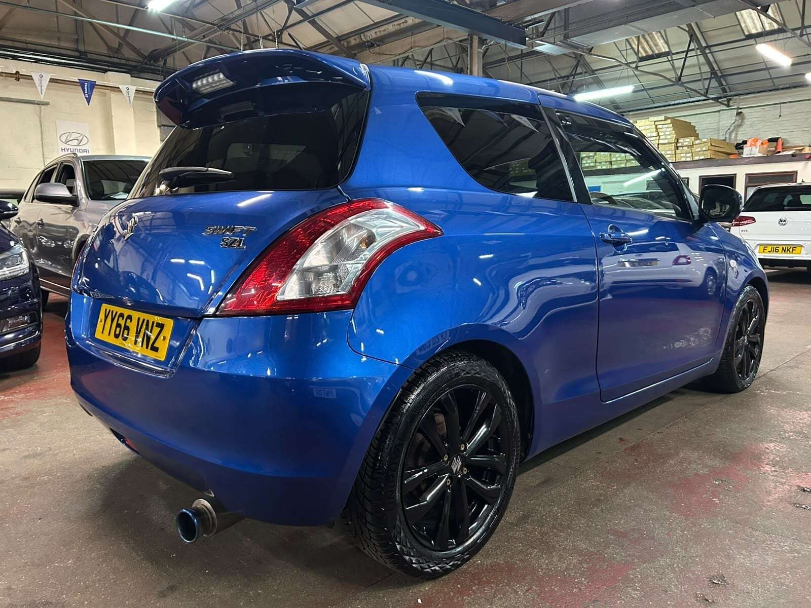 2016 SUZUKI SWIFT 2016 SUZUKI SWIFT