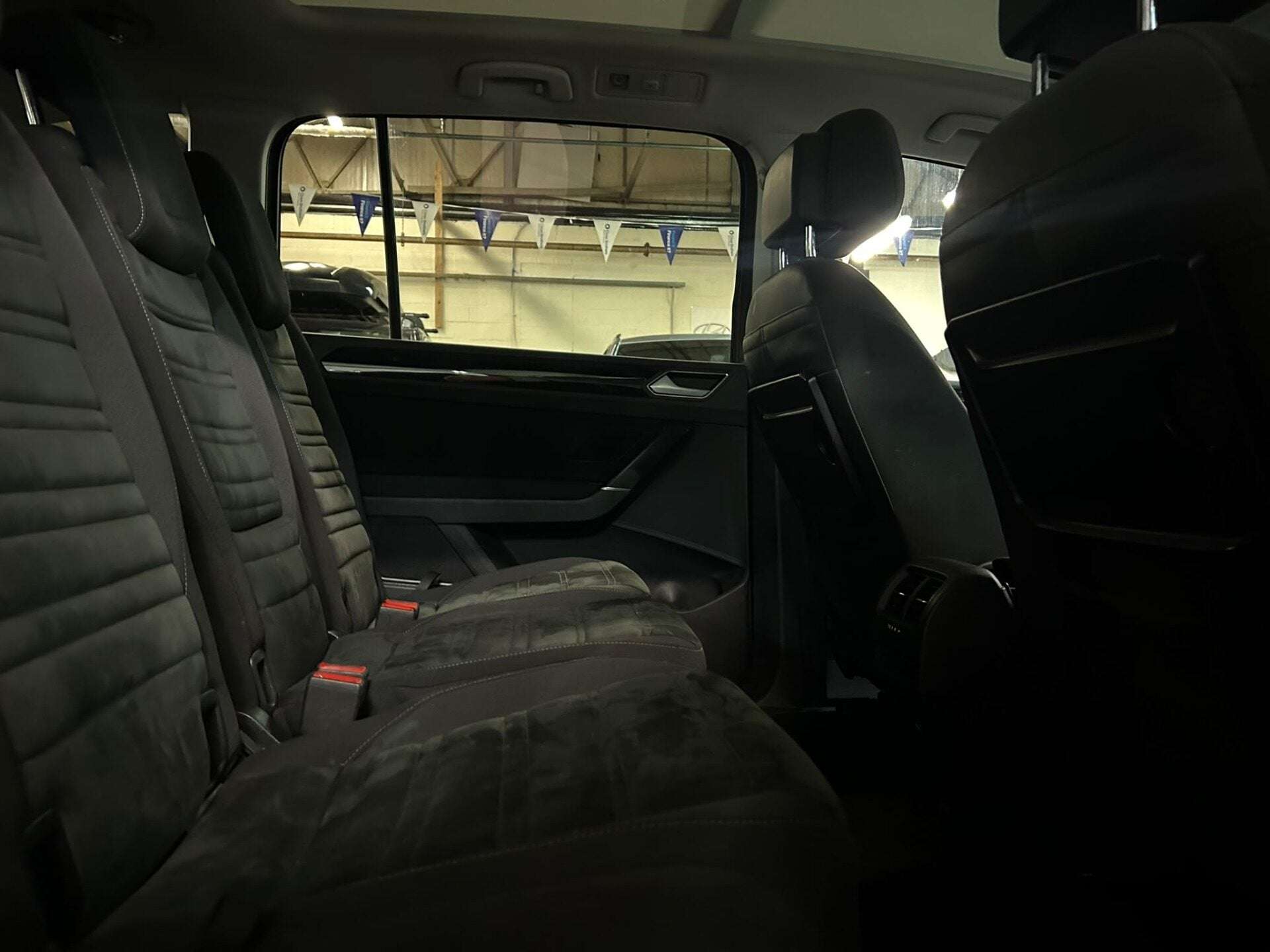 2016 VOLKSWAGEN TOURAN 2016 VOLKSWAGEN TOURAN