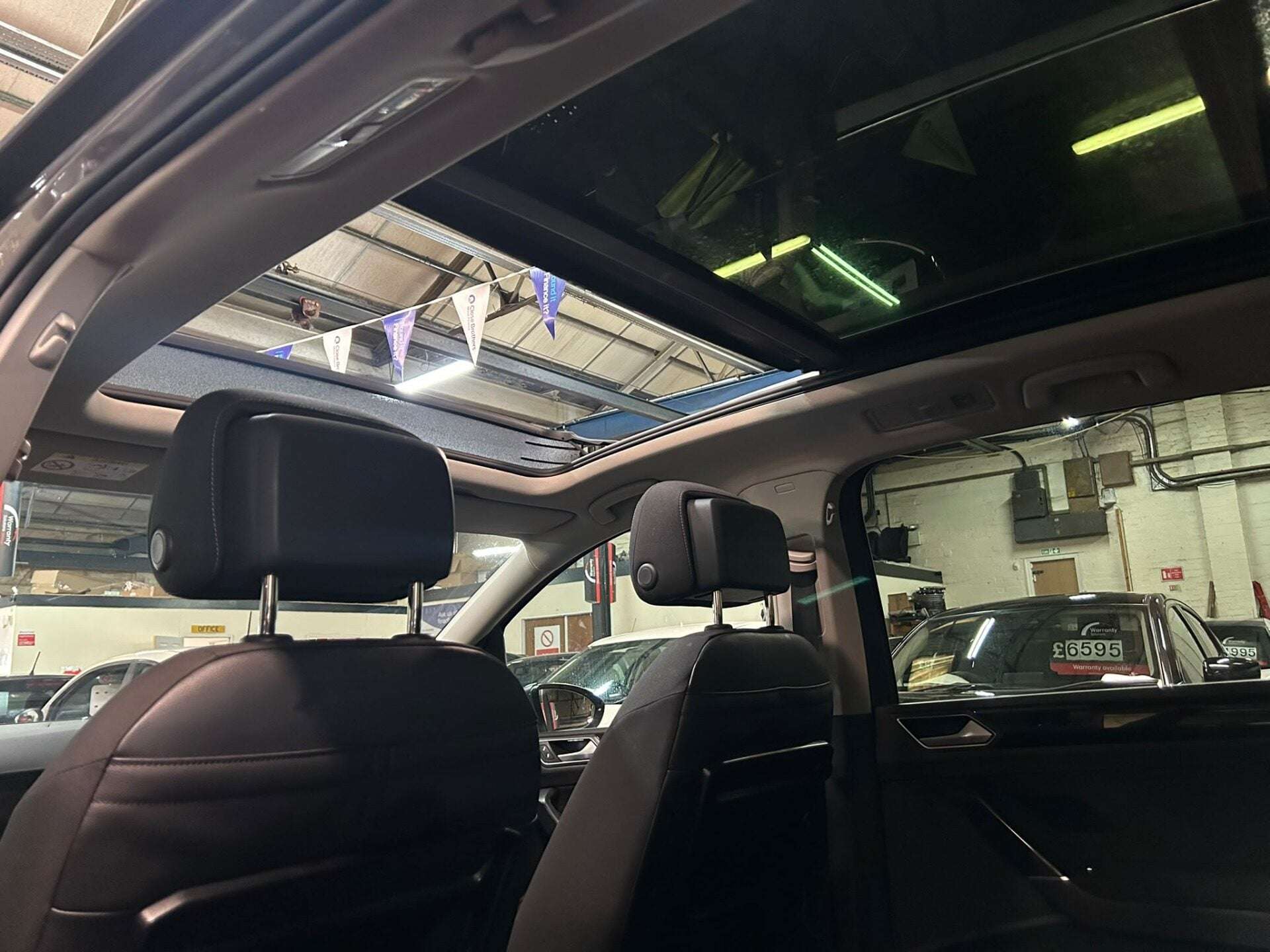 2016 VOLKSWAGEN TOURAN 2016 VOLKSWAGEN TOURAN