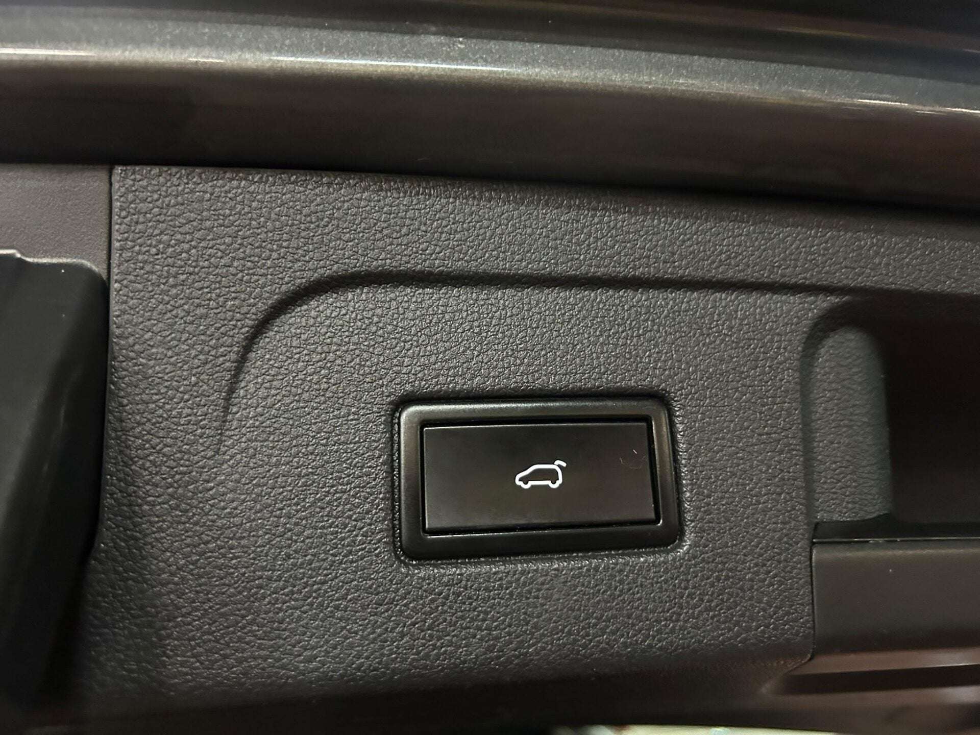 2016 VOLKSWAGEN TOURAN 2016 VOLKSWAGEN TOURAN