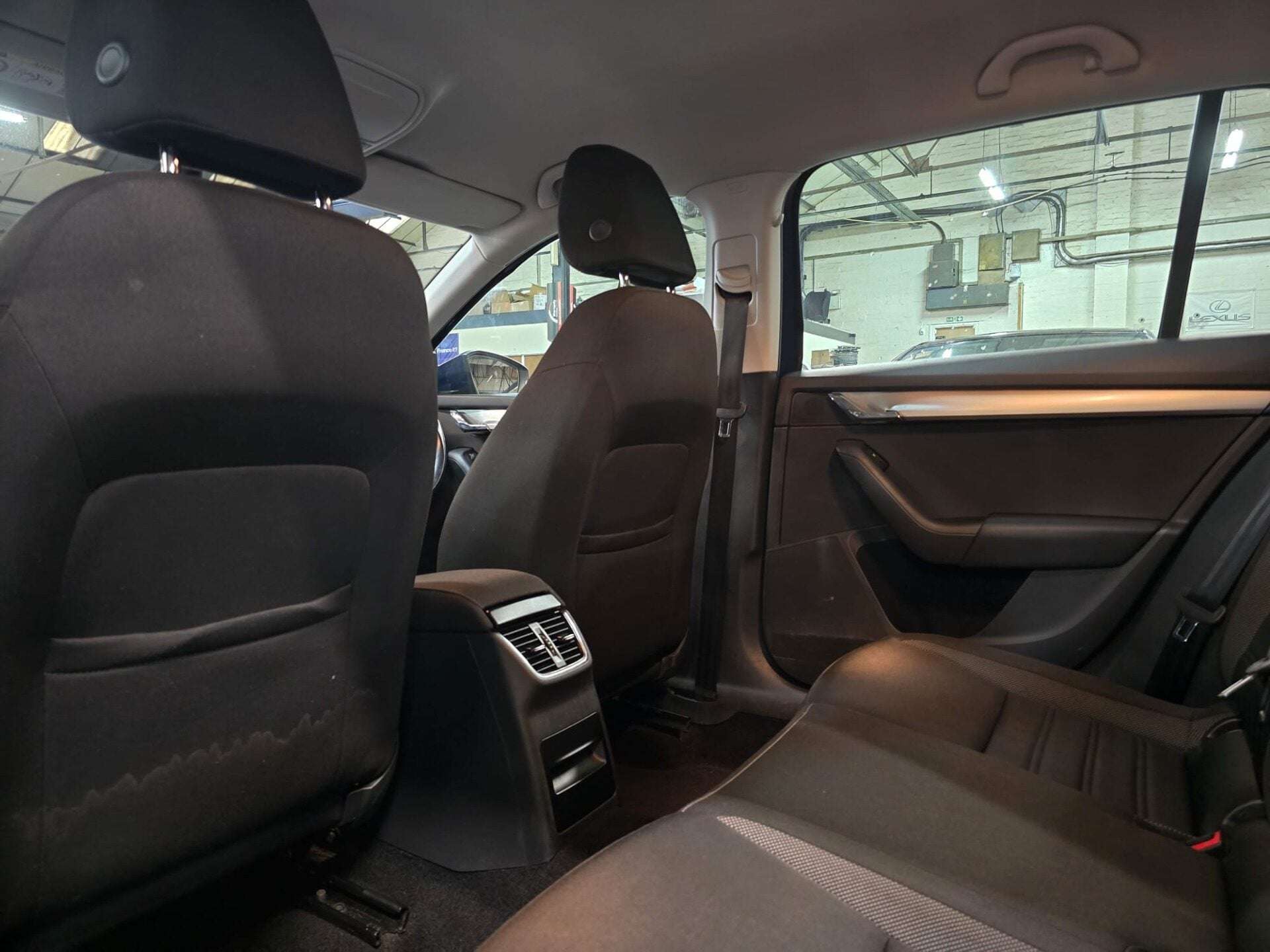 2017 SKODA OCTAVIA 2017 SKODA OCTAVIA