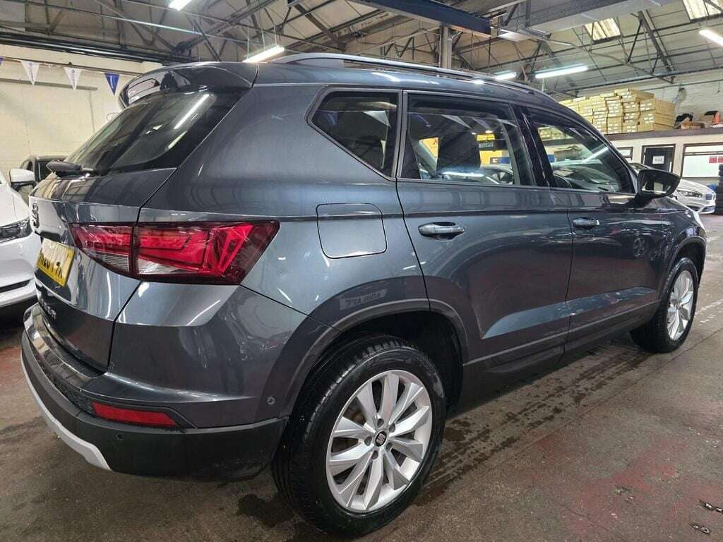 A 2020 SEAT ATECA TSI ECOMOTIVE SE A 2020 SEAT ATECA TSI ECOMOTIVE SE