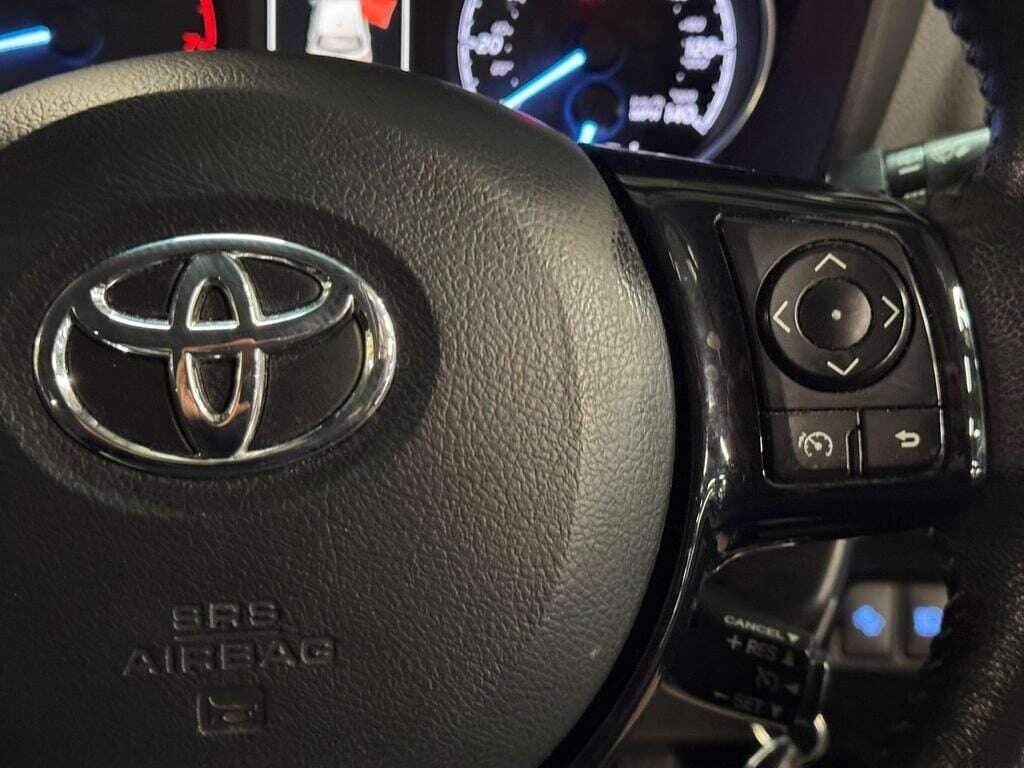 2018 TOYOTA YARIS 2018 TOYOTA YARIS