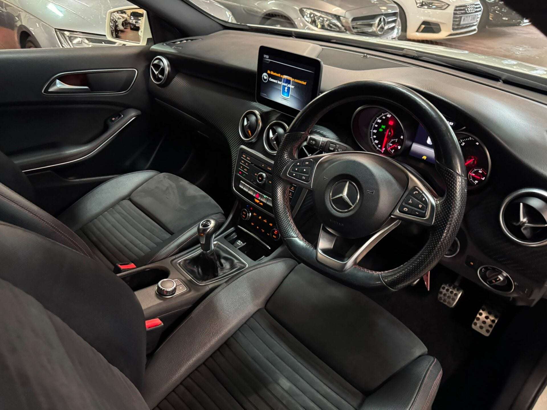 2017 MERCEDES-BENZ A CLASS 2017 MERCEDES-BENZ A CLASS