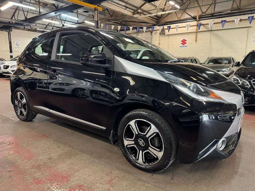 A 2015 TOYOTA AYGO VVT-I X-CLUSIV A 2015 TOYOTA AYGO VVT-I X-CLUSIV