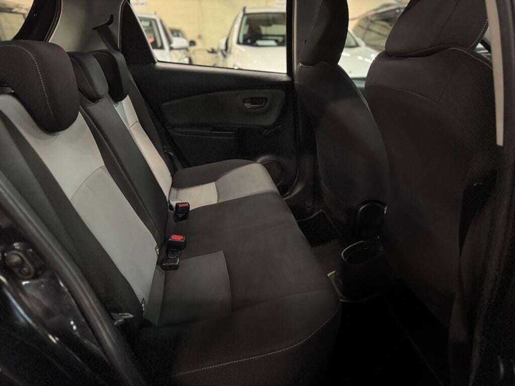 2018 TOYOTA YARIS 2018 TOYOTA YARIS