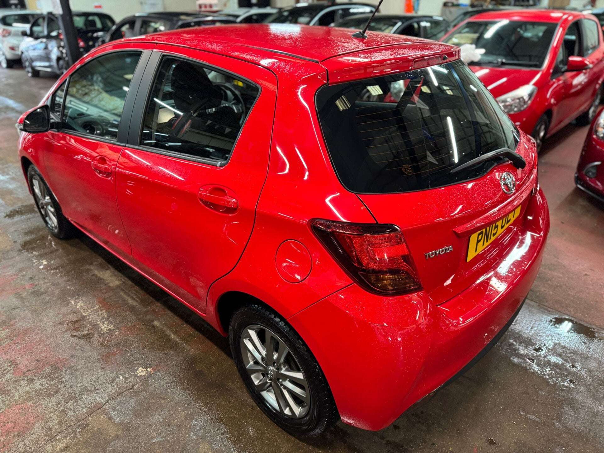 2015 TOYOTA YARIS 2015 TOYOTA YARIS