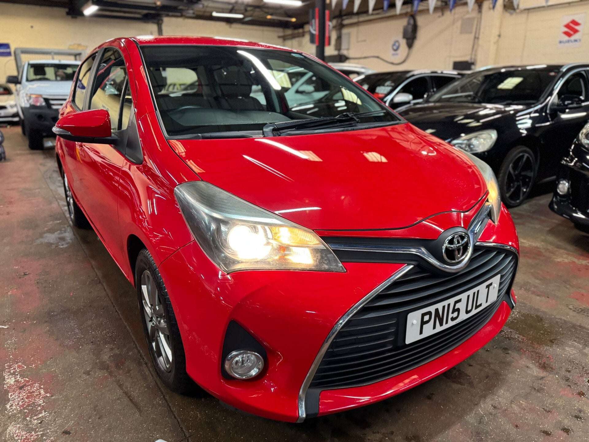 2015 TOYOTA YARIS 2015 TOYOTA YARIS