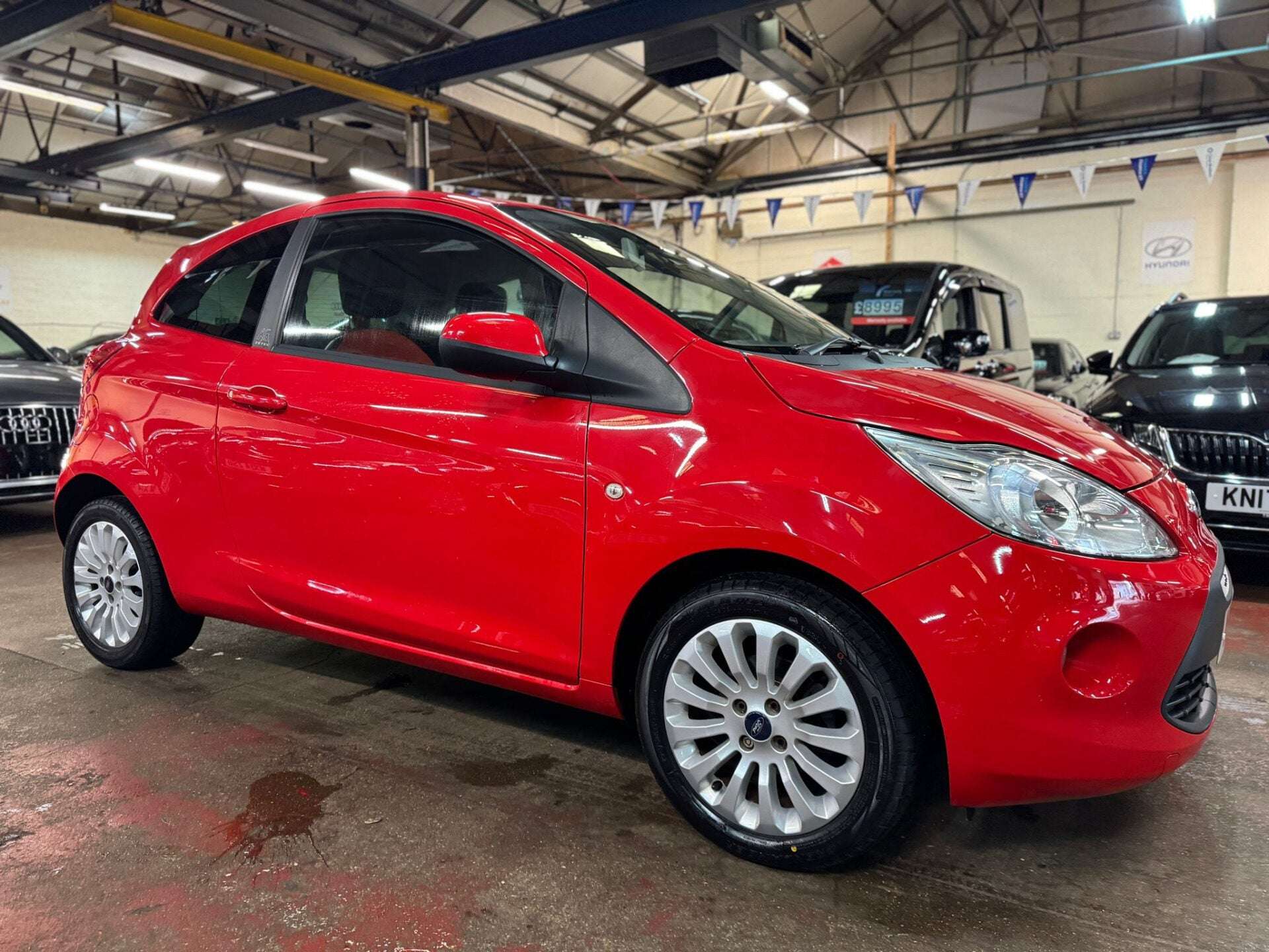 A 2014 FORD KA ZETEC A 2014 FORD KA ZETEC