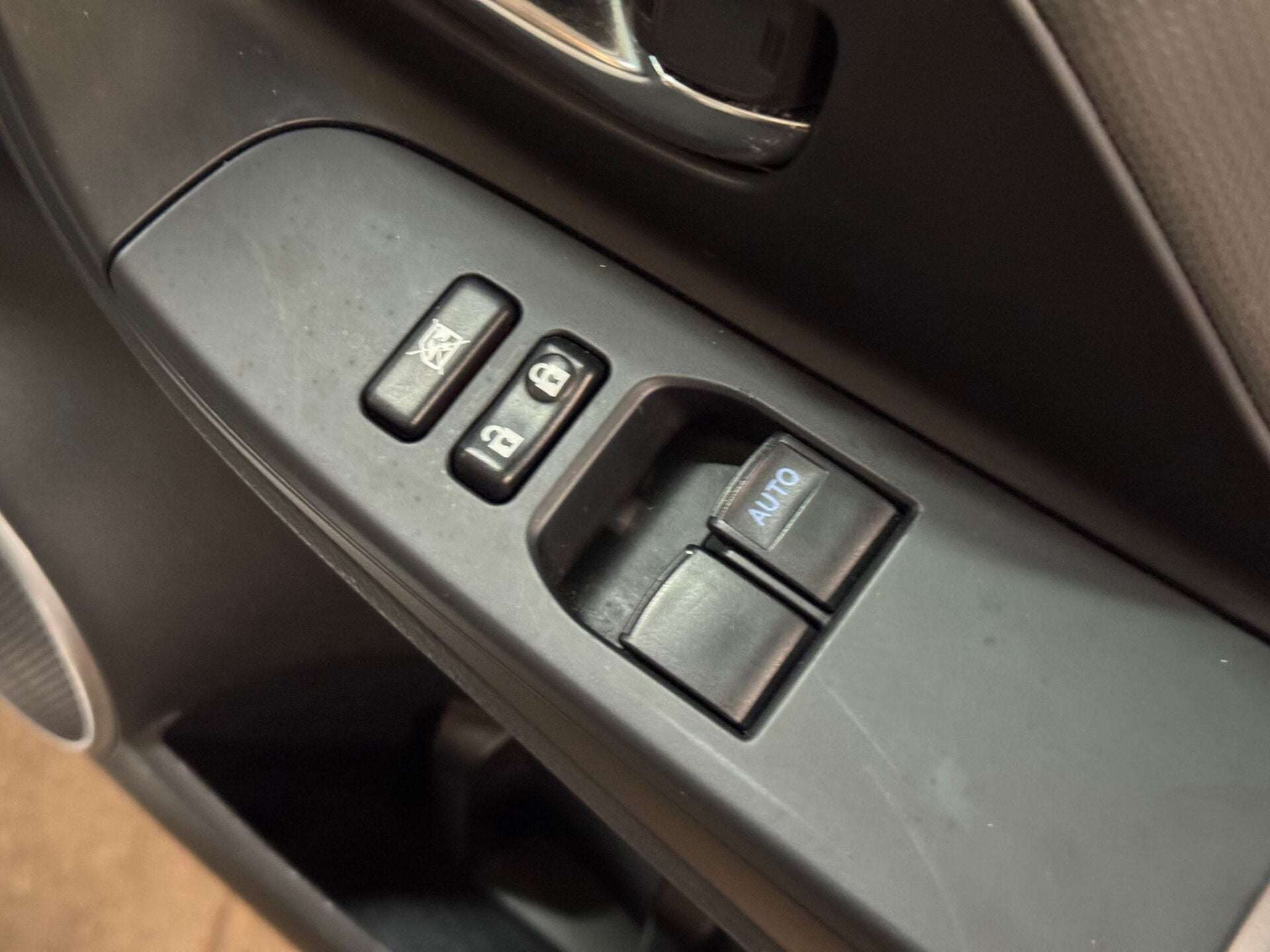 2014 TOYOTA YARIS 2014 TOYOTA YARIS